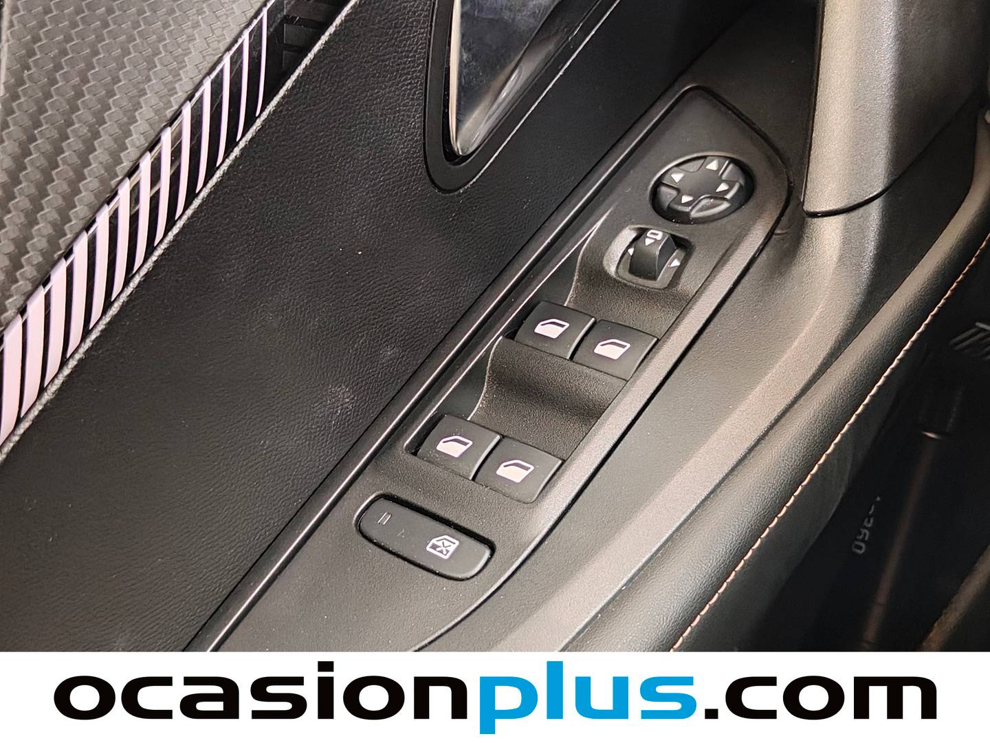 Peugeot 2008 Peugeot 2008 Allure Hybrid eDCS6 (145 CV) automático