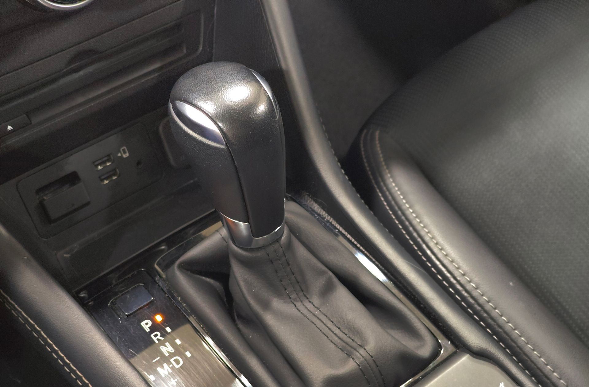 Mazda CX-3 2.0 G Zenith 2WD - foto 5