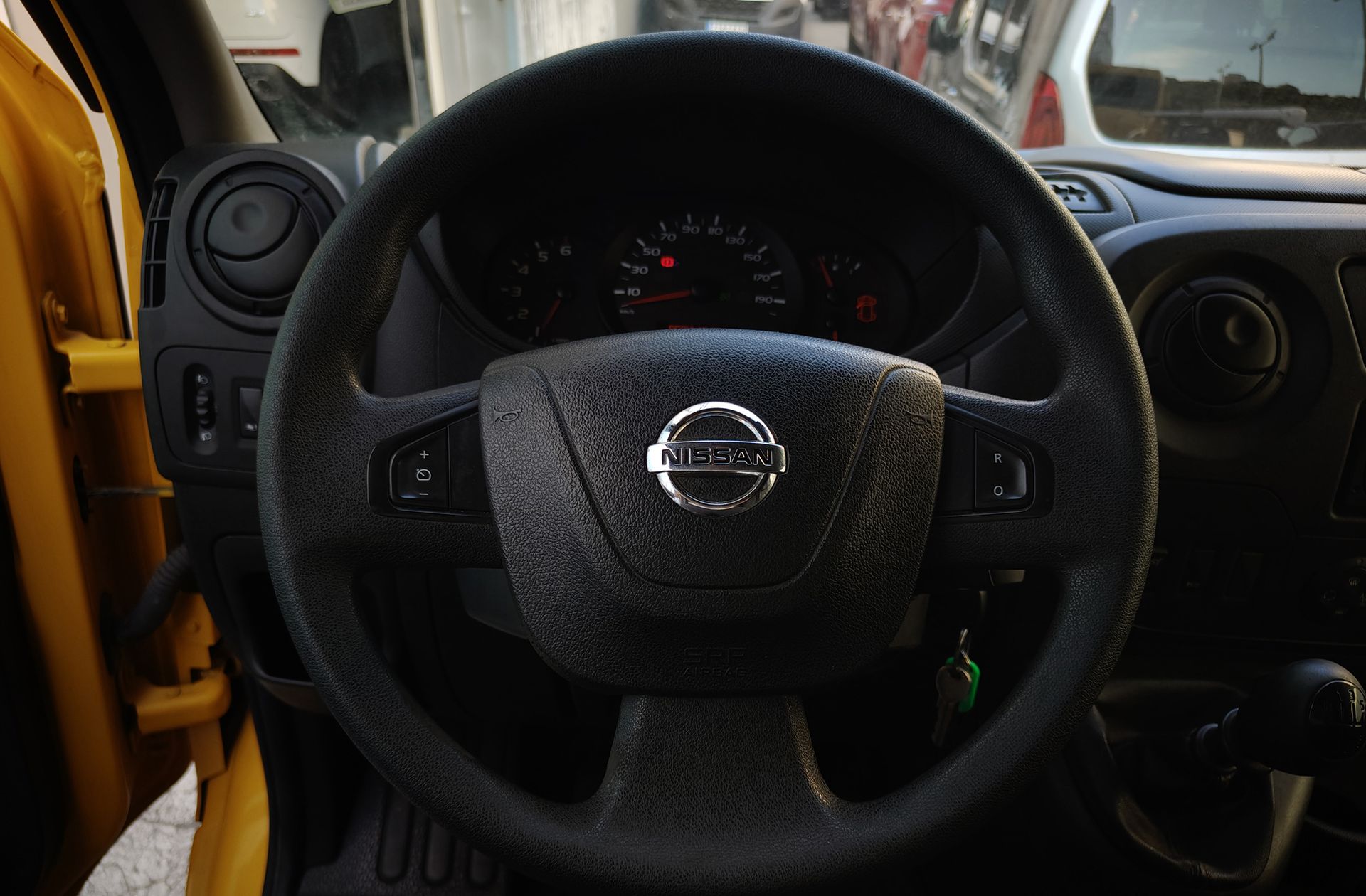 Nissan NV400 Furgon 2.3 dCi Comfort 3.5T L2H2 FWD 3 plazas - foto 16