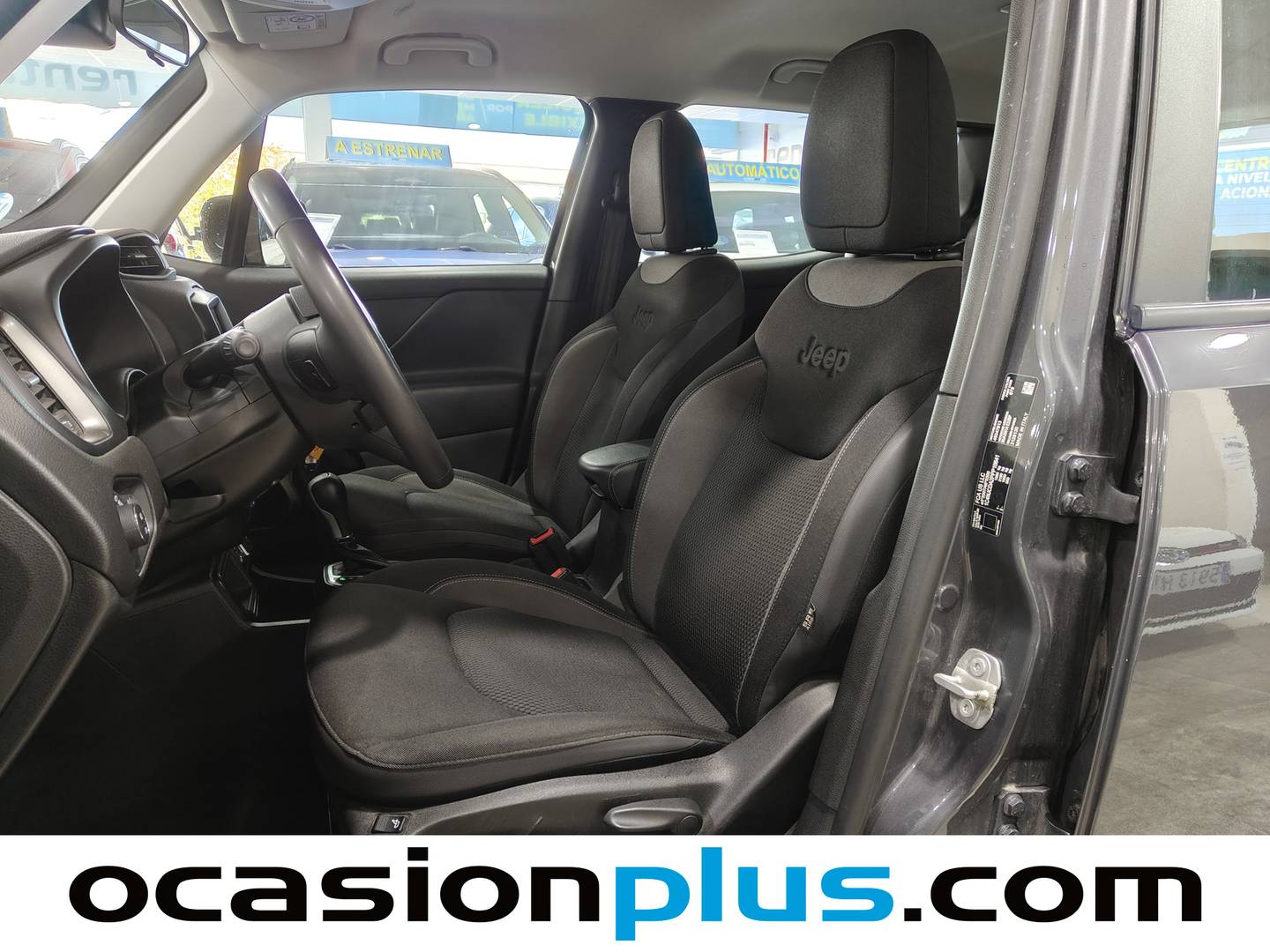 Foto asientos delanteros Jeep Renegade Jeep Renegade eHybrid 1.5 Limited ATX (130 CV)