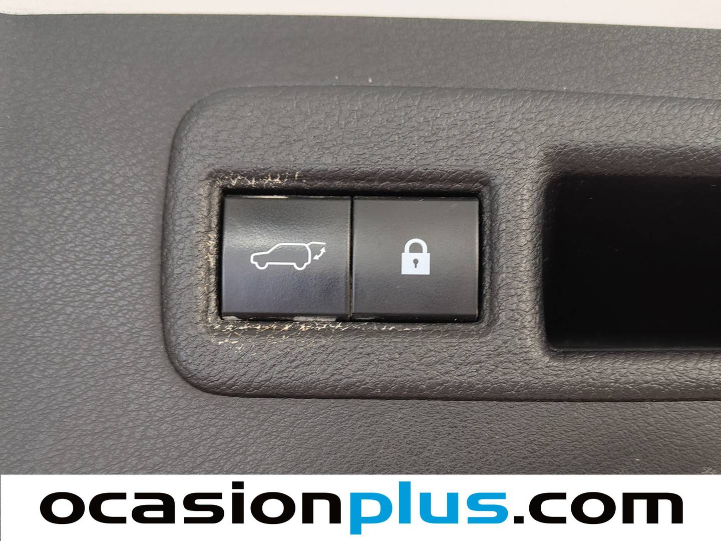 Lexus NX Lexus NX 300h Premium 2WD (197 CV) de segunda mano