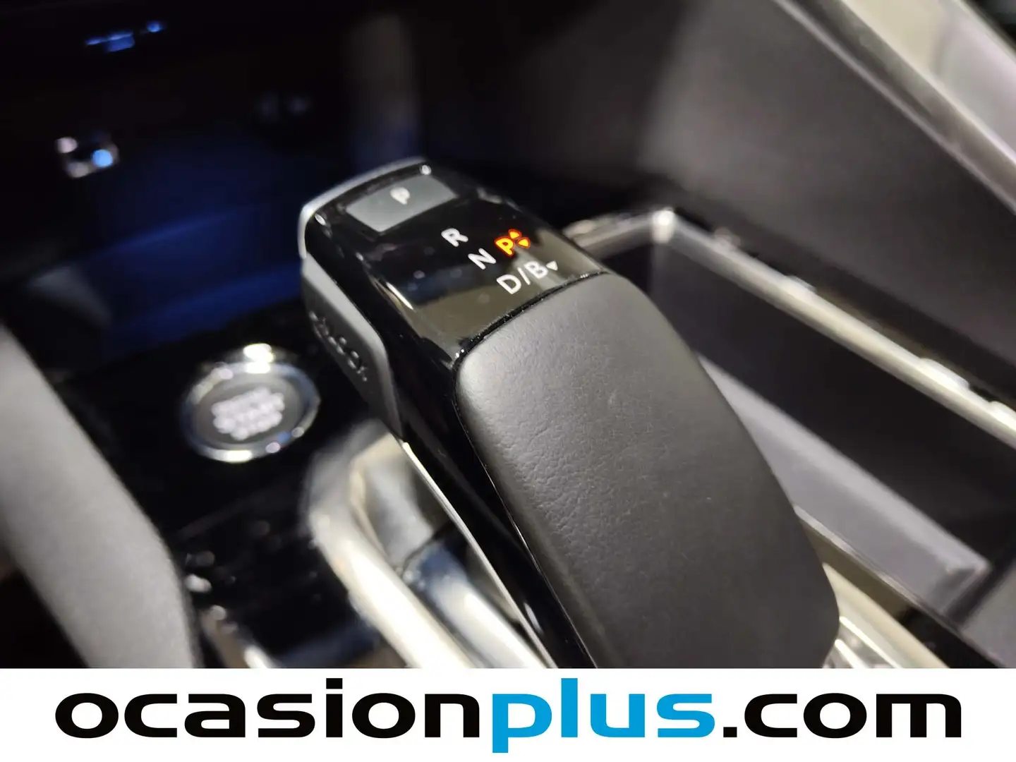 Foto Peugeot 3008 Hybrid Peugeot 3008 Hybrid 300 Allure Pack e-EAT8 (300 CV)