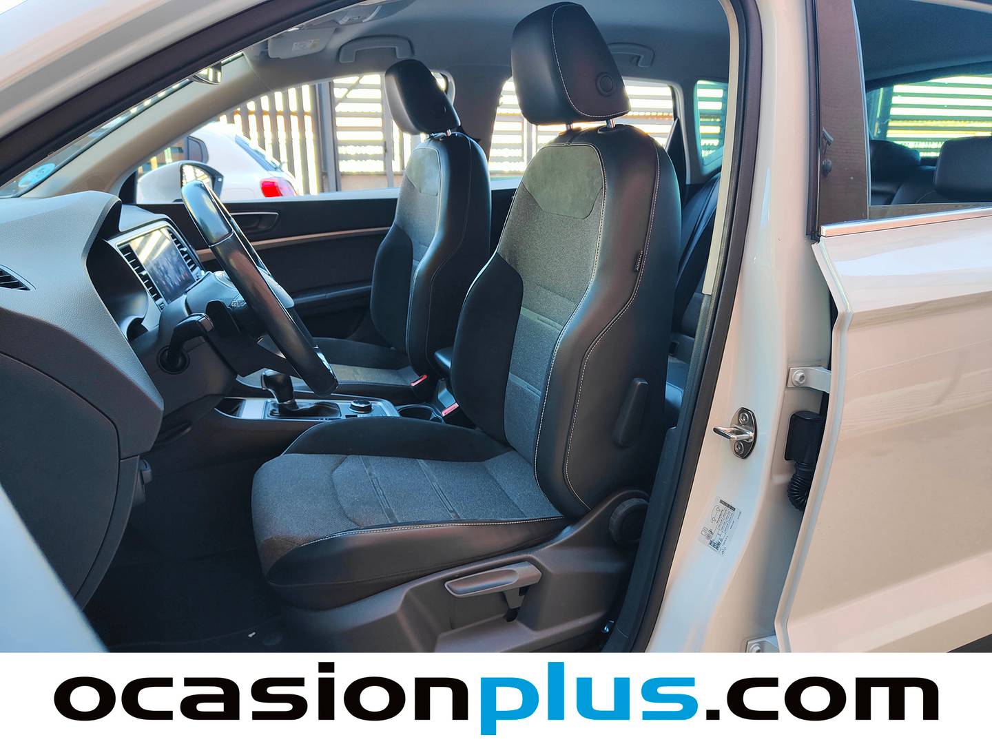 Foto asientos delanteros Seat Ateca Seat Ateca 1.5 TSI S&S X-Perience XL DSG (150 CV)