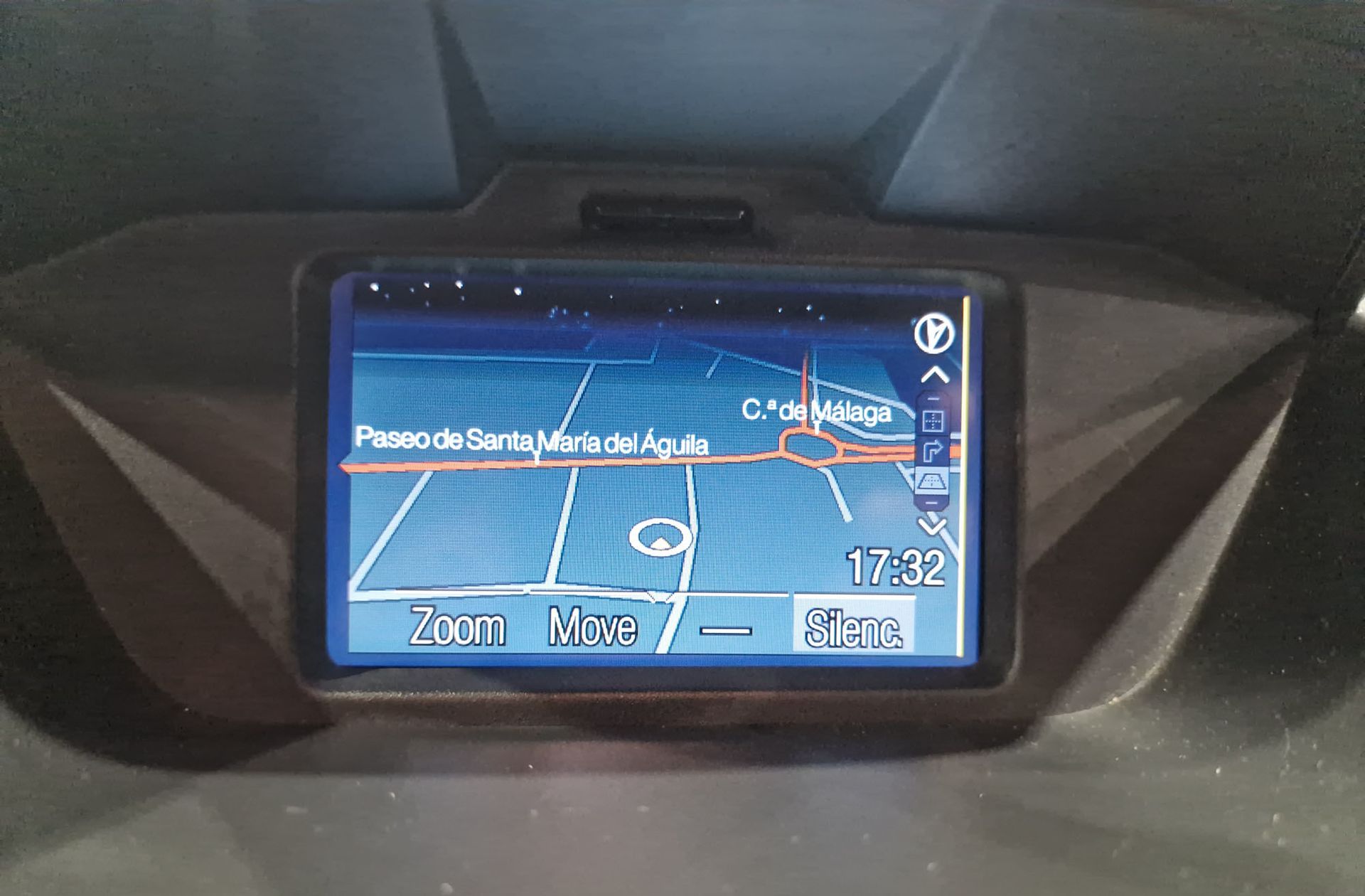 Ford EcoSport 1.5 TDCi Titanium - foto 7