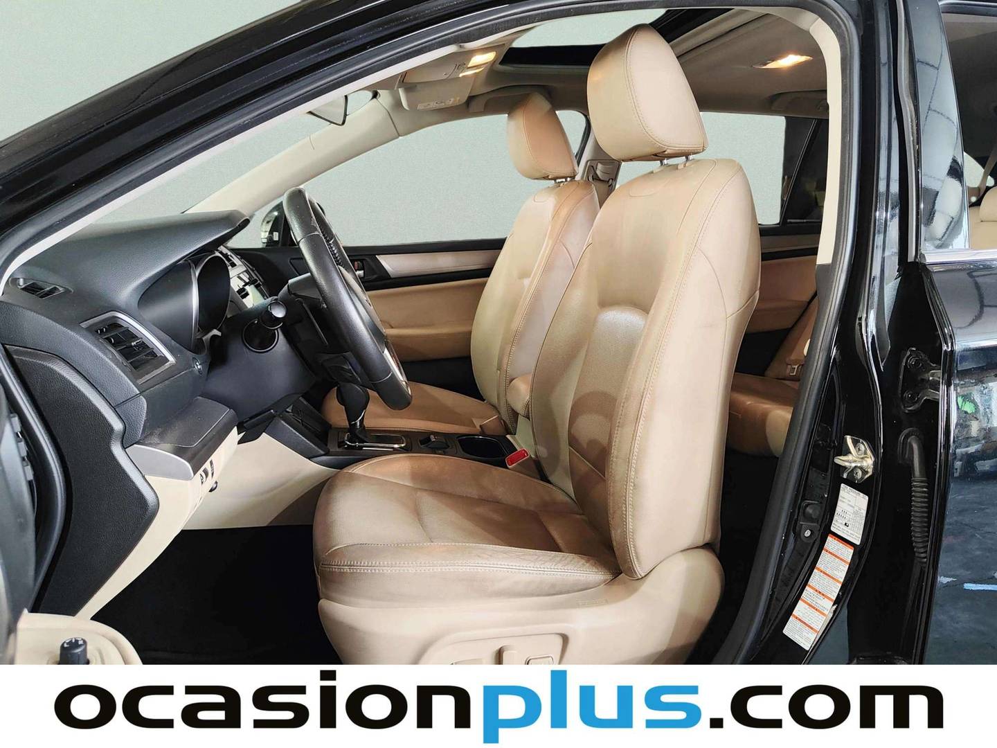 Foto asientos delanteros Subaru Outback Subaru Outback 2.0 TD Executive Plus CVT Lineartron AWD (150 CV)