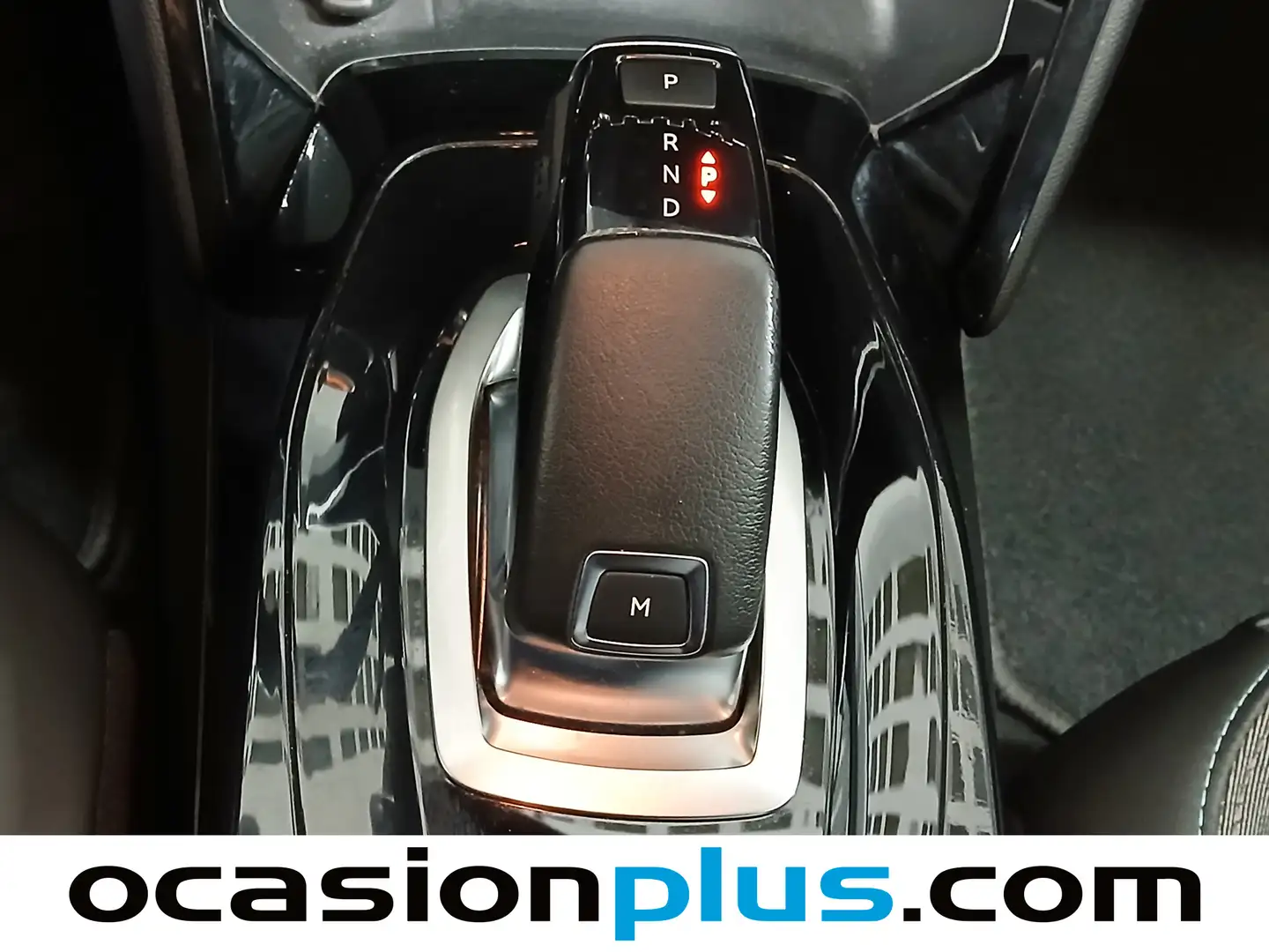 Foto Peugeot 208 Peugeot 208 PureTech 100 Allure Pack EAT8 (100 CV)