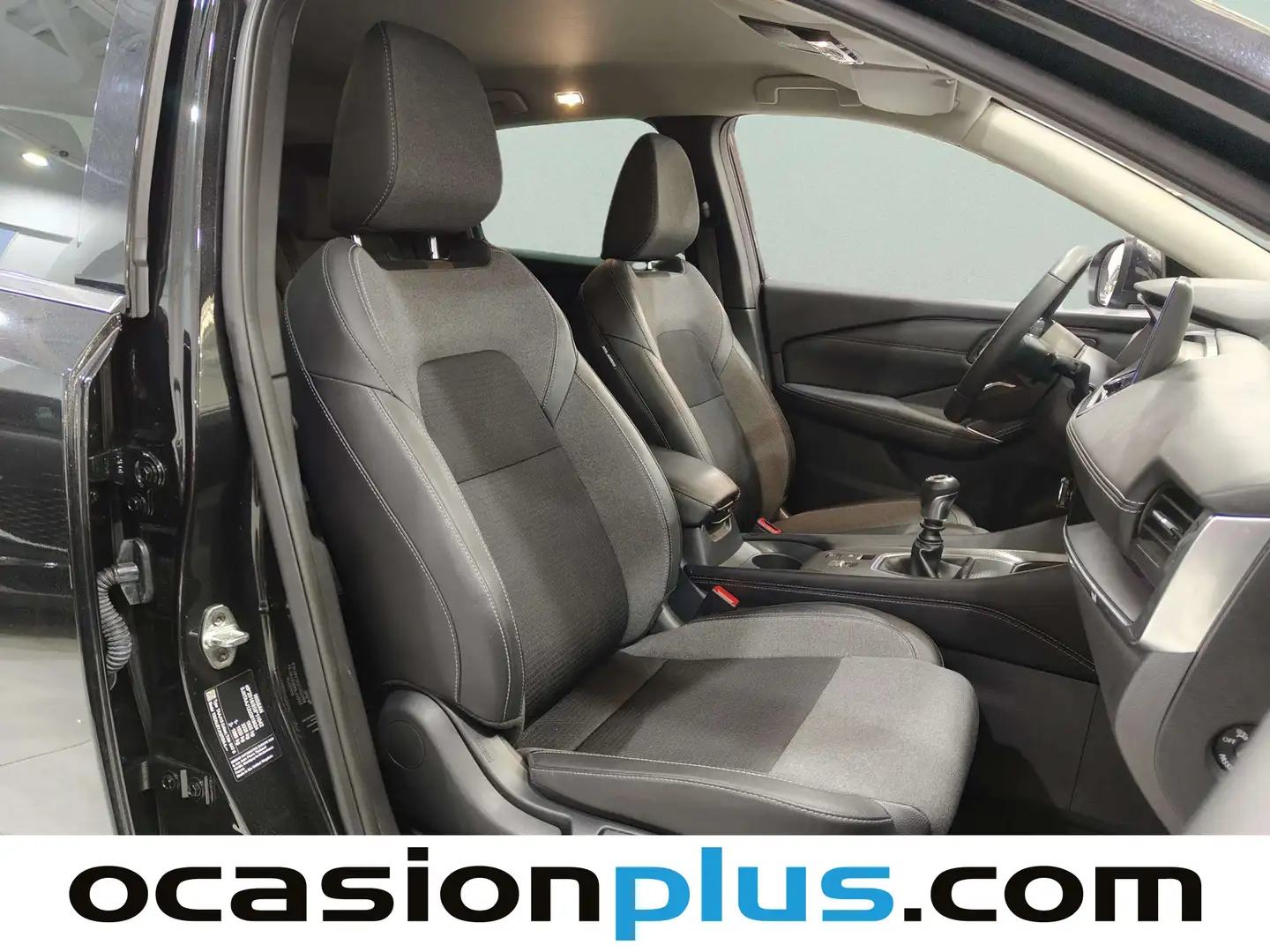 Foto Nissan QASHQAI Nissan Qashqai DIG-T 140 N-Connecta (140 CV)