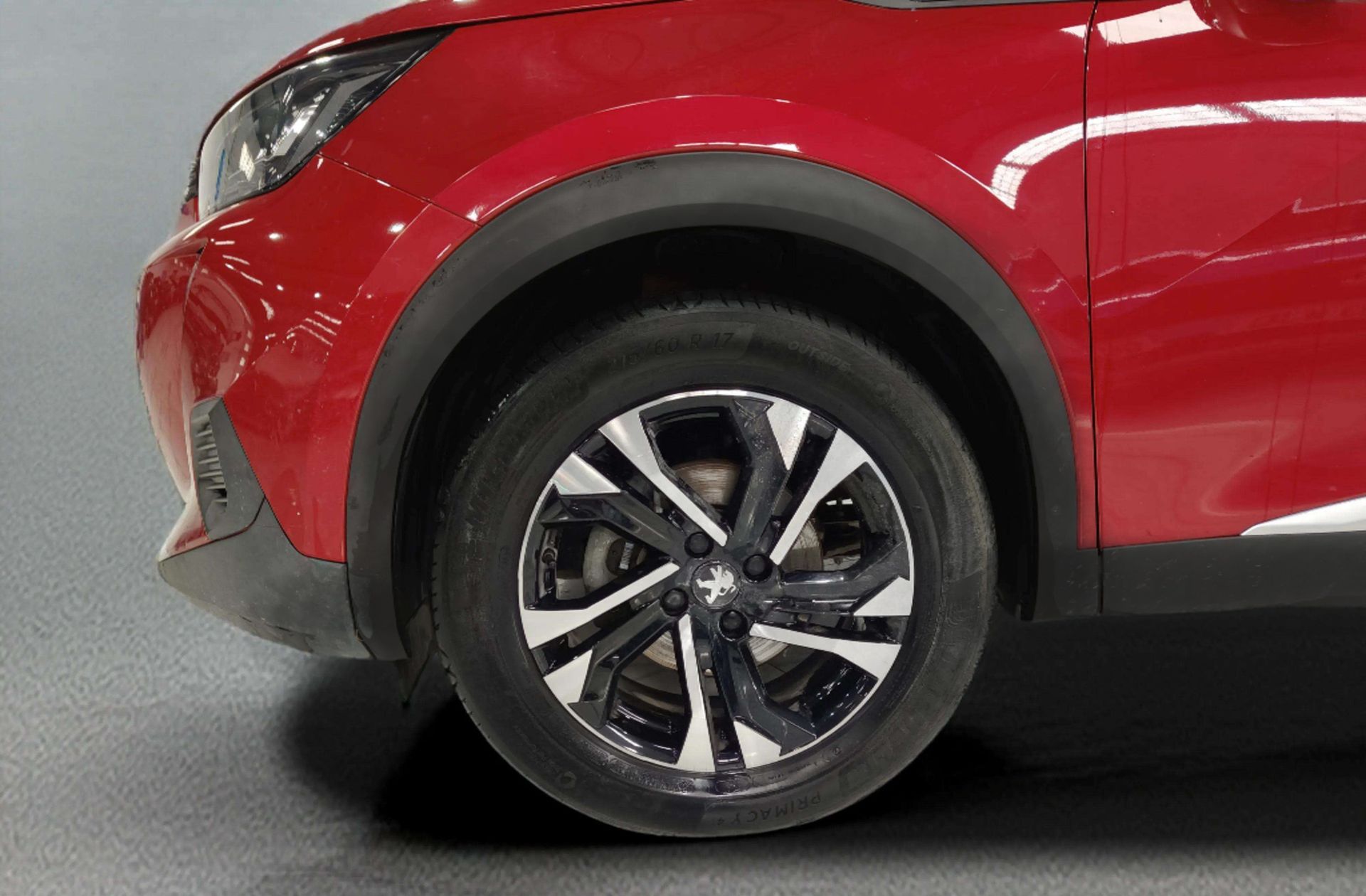 Peugeot 2008 PureTech 130 Allure EAT8 - foto 45