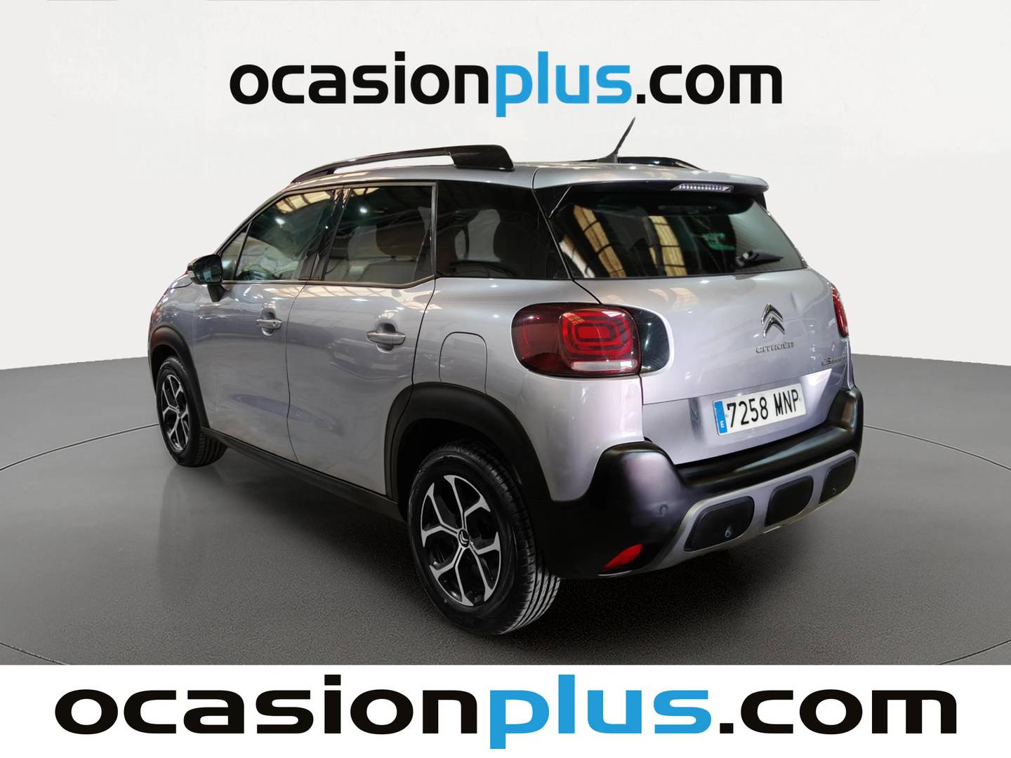 Foto trasera Citroën C3 Aircross Citroën C3 Aircross PureTech 110 S&S Plus (110 CV) izquierda