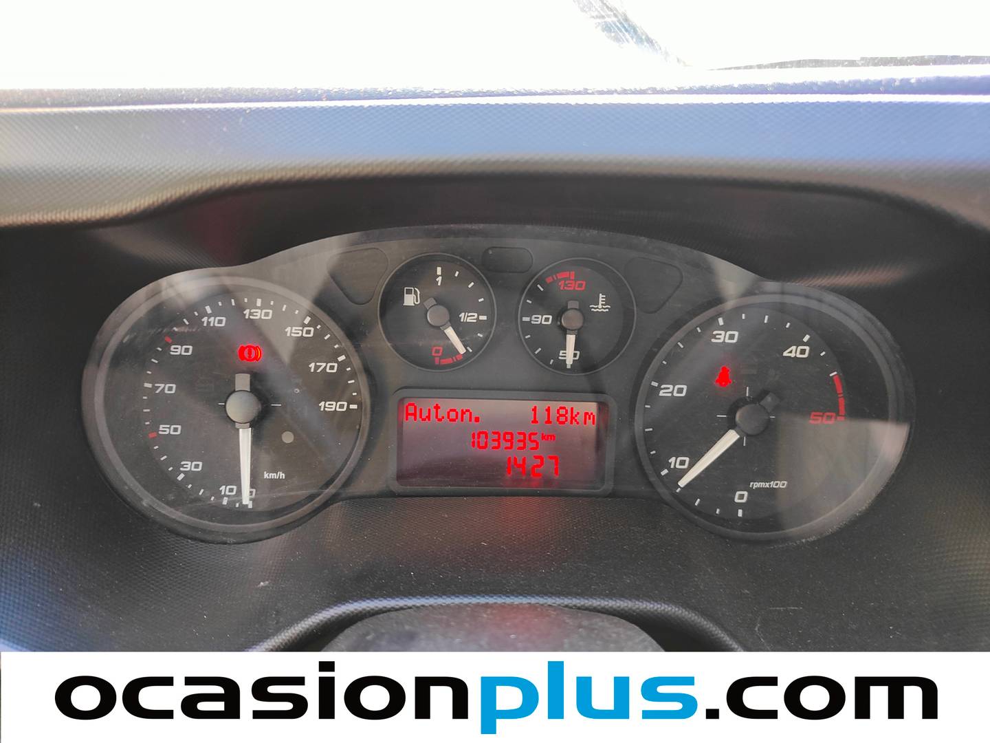 Foto Iveco Daily Iveco Daily 2.3 TD 35S 16 3520/H2 (156 CV) Camperizada