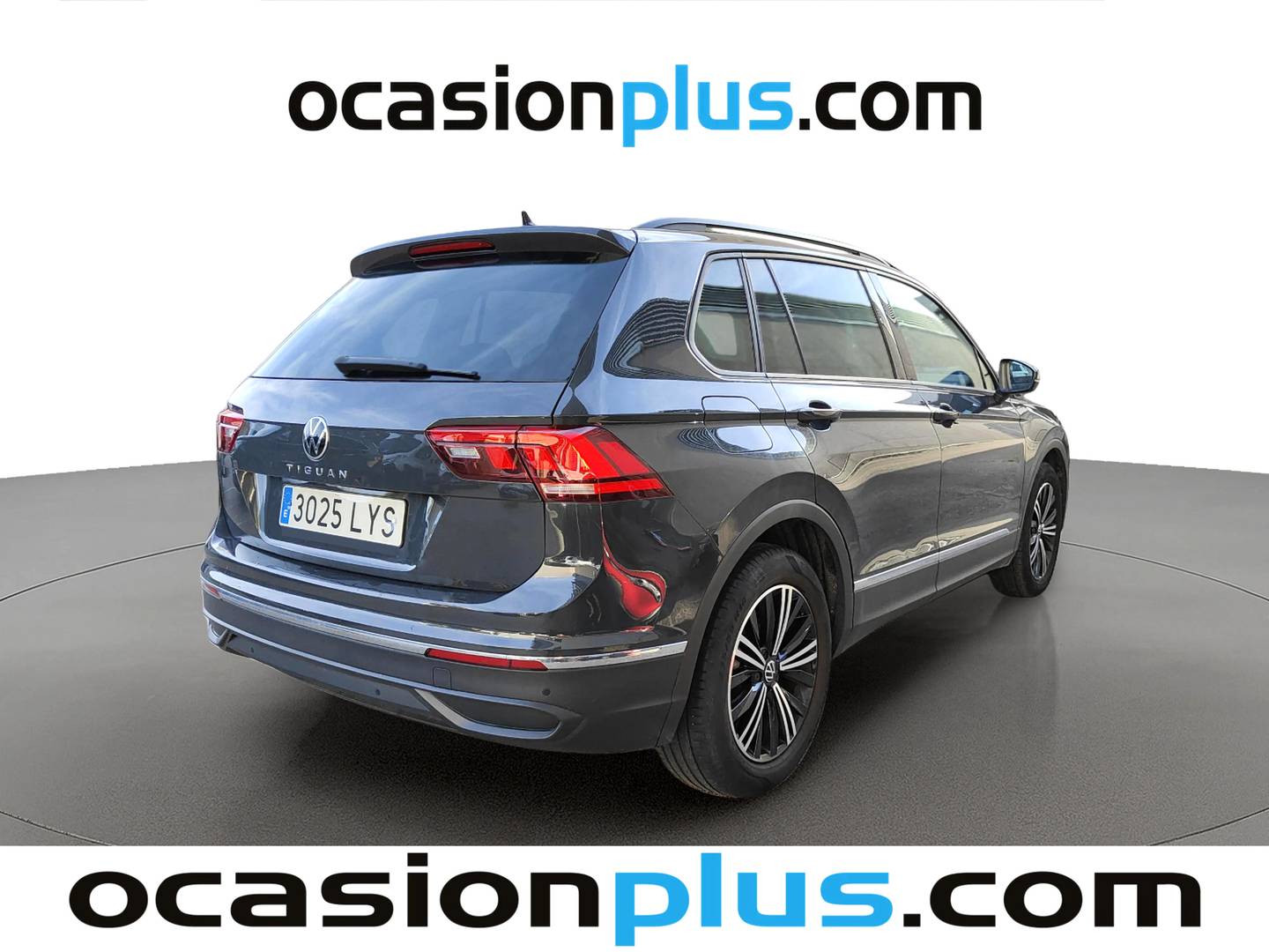 Foto trasera Volkswagen Tiguan Volkswagen Tiguan Life 2.0 TDI (150 CV) DSG derecha
