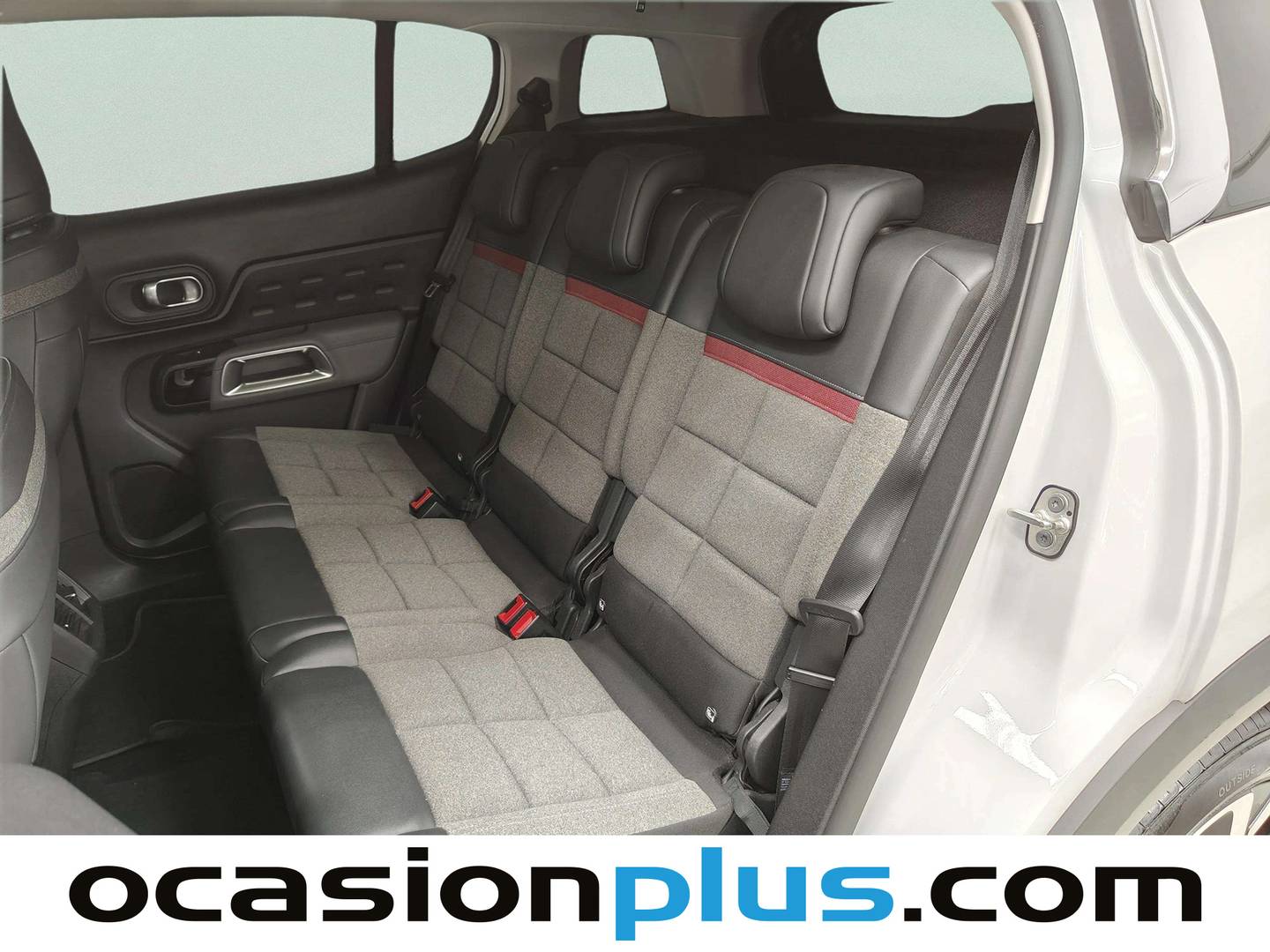 Foto asientos traseros Citroën C5 Aircross Citroën C5 Aircross BlueHdi 130 S&S C Series EAT8 (131 CV)