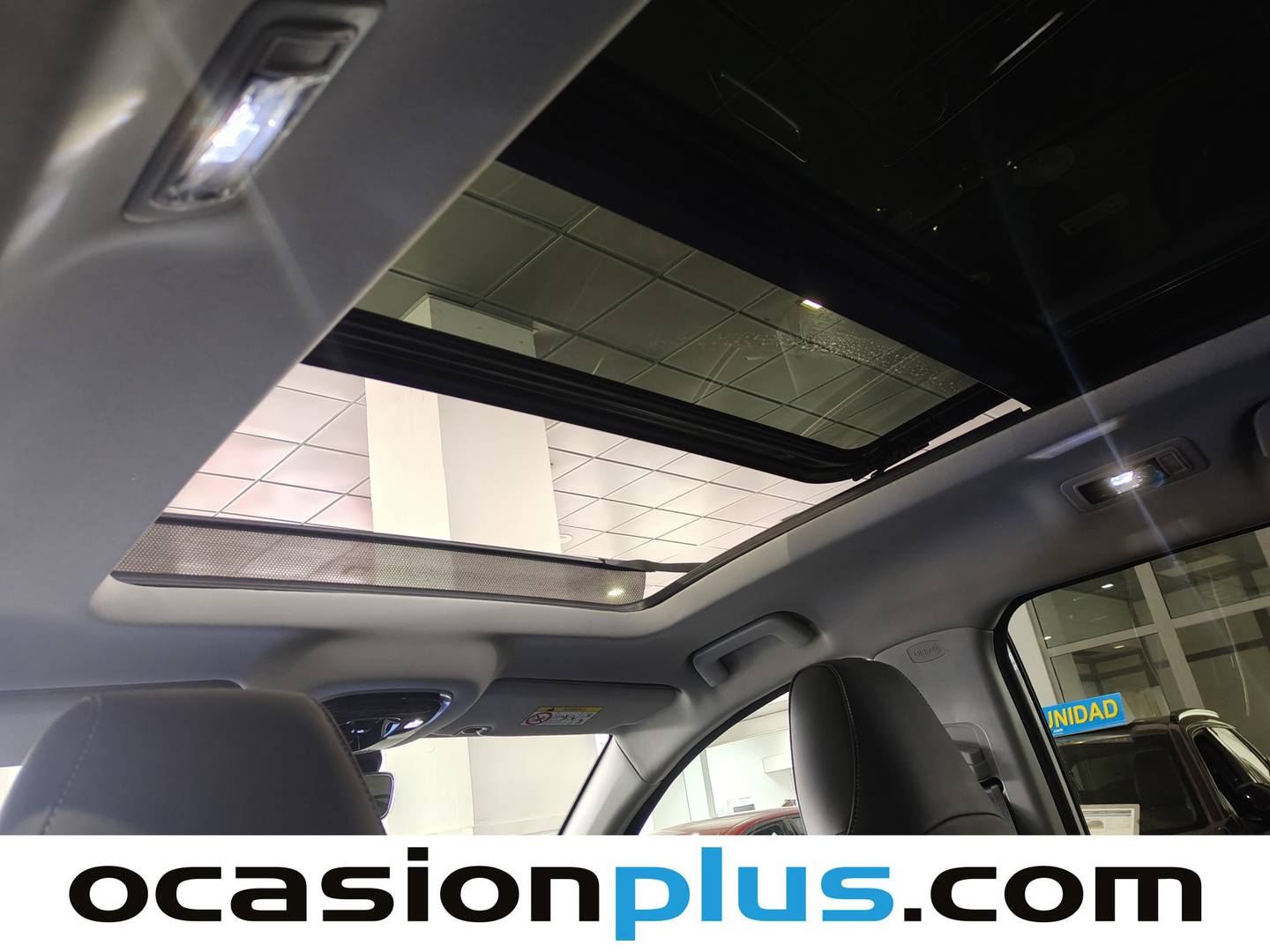 Extras y acabados del EBRO S700 EBRO S700 1.5 TGDI PHEV Luxury E-CVT (347 CV)