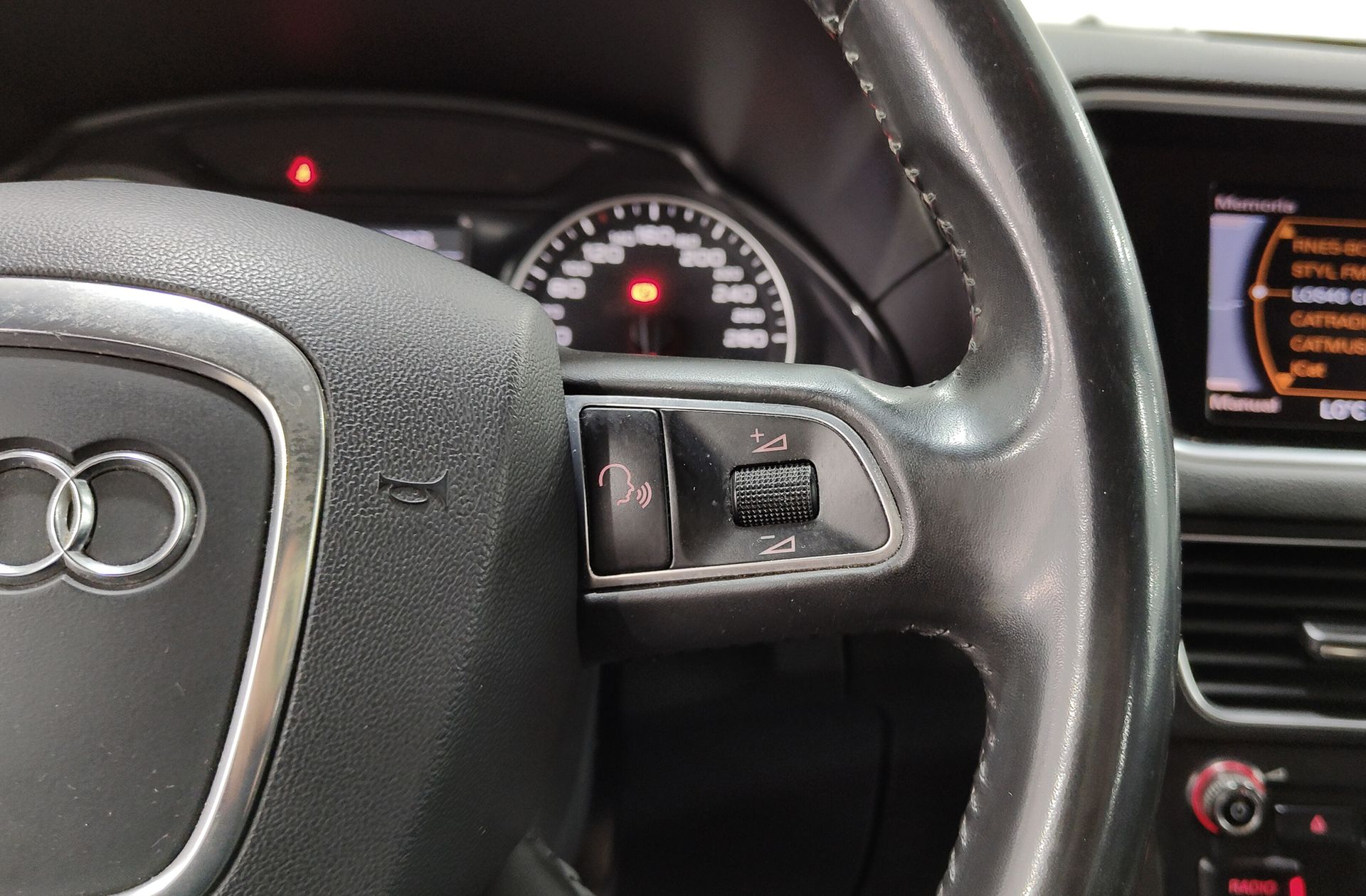 Audi Q5 2.0 TDI DPF - foto 24