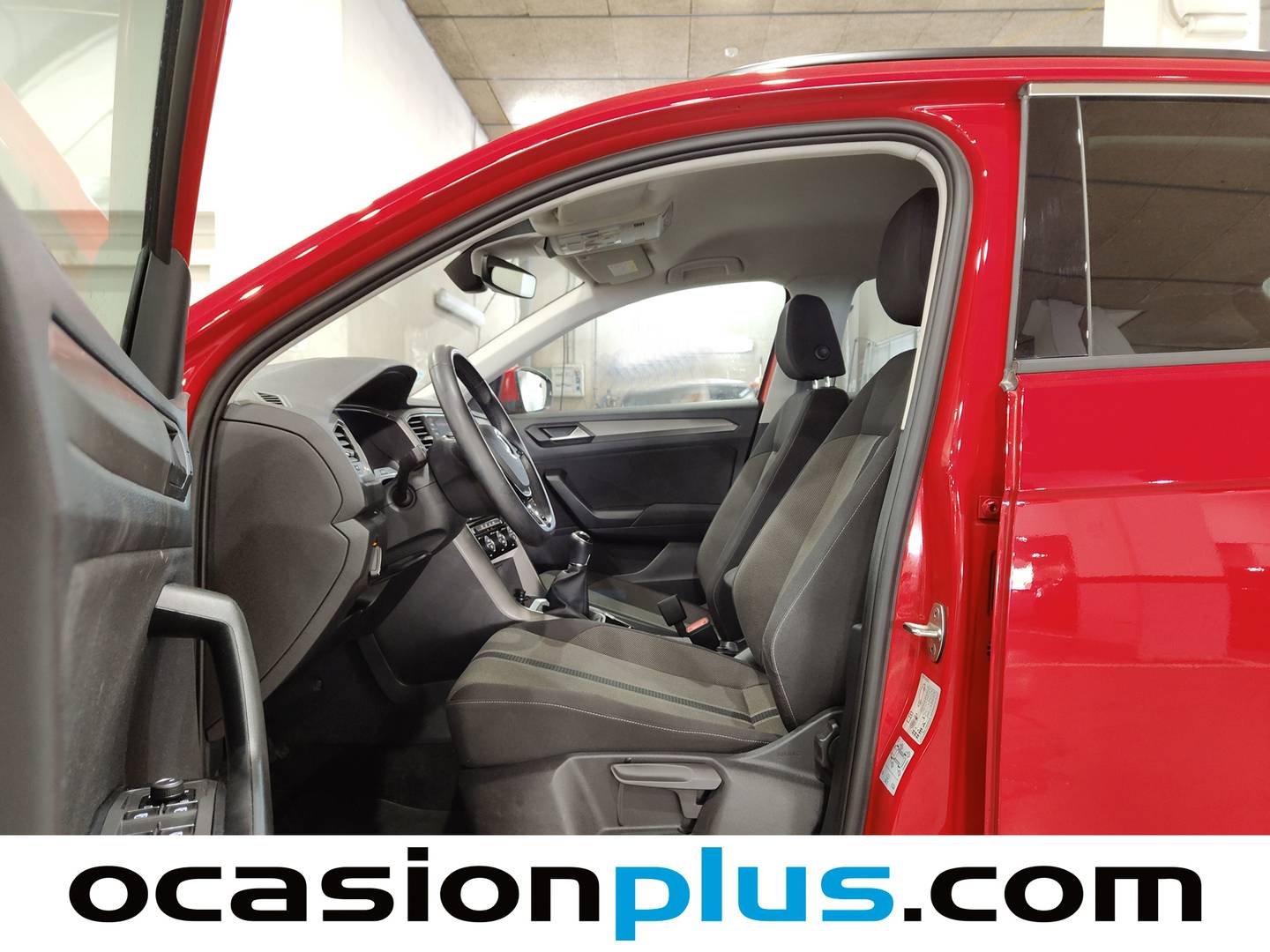 Foto Volkswagen T-Roc Volkswagen T-Roc Advance R-Line 1.0 TSI (110 CV)