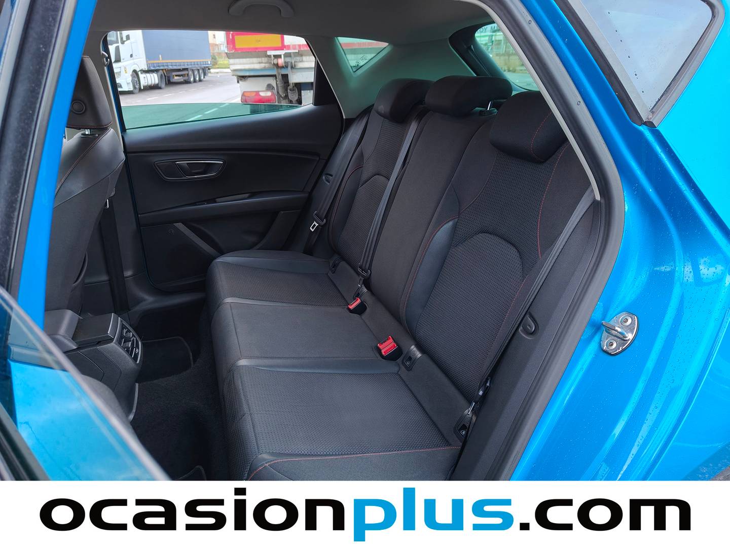 Foto asientos traseros Seat León SEAT León 2.0 TDI S&S FR DSG (150 CV)