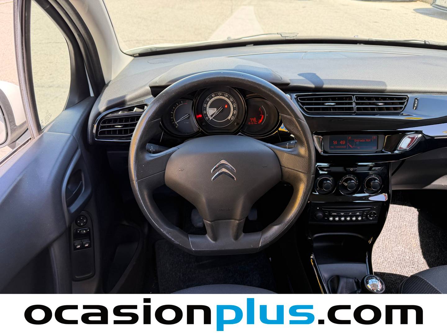 Extras y acabados del Citroën C3 Citroen C3 VTi Tonic (68 CV)