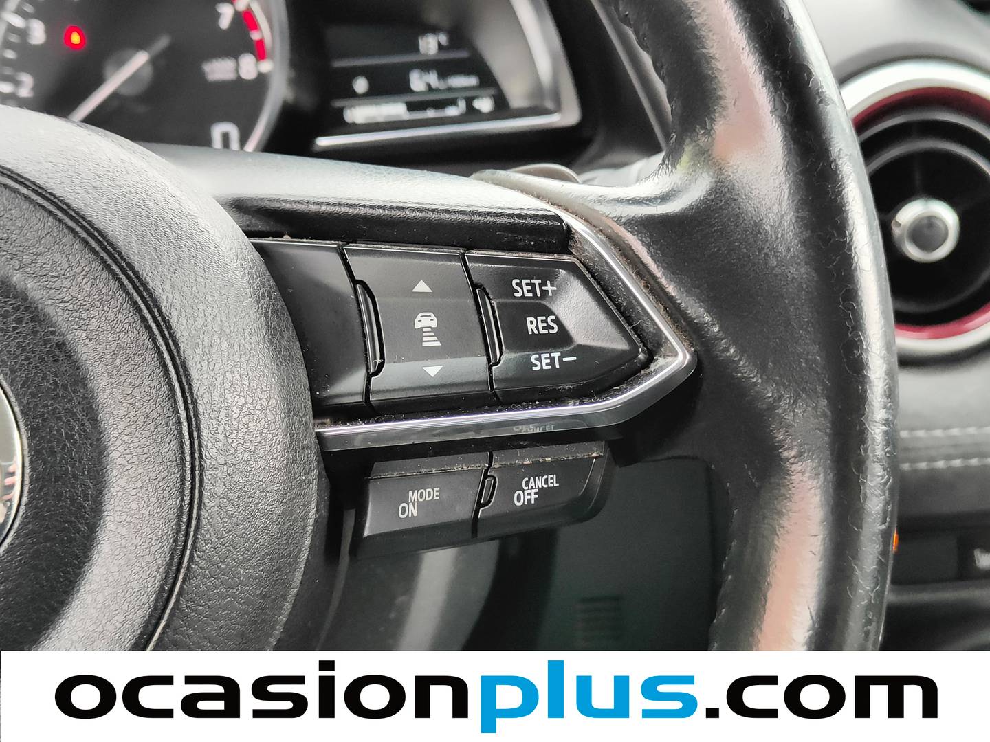 Foto Mazda CX-3 Mazda CX-3 2.0 G Zenith White 2WD AT (121 CV)