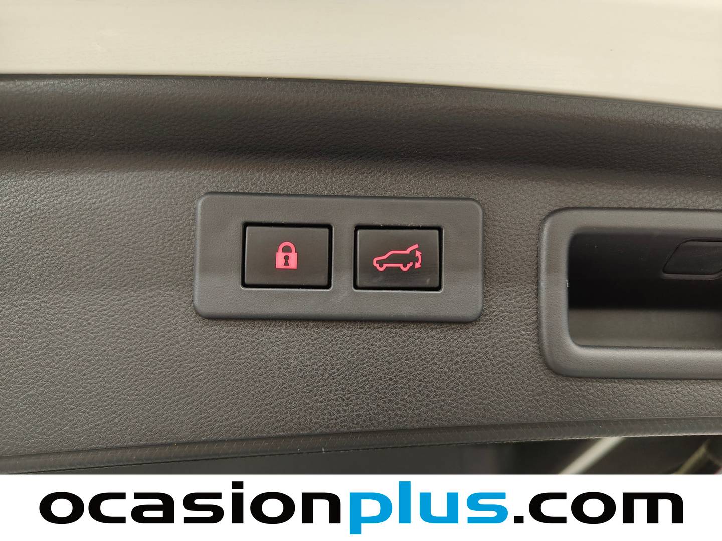 Paquetes del Subaru Forester Subaru Forester 2.0i Hybrid Executive Plus CVT (150 CV)