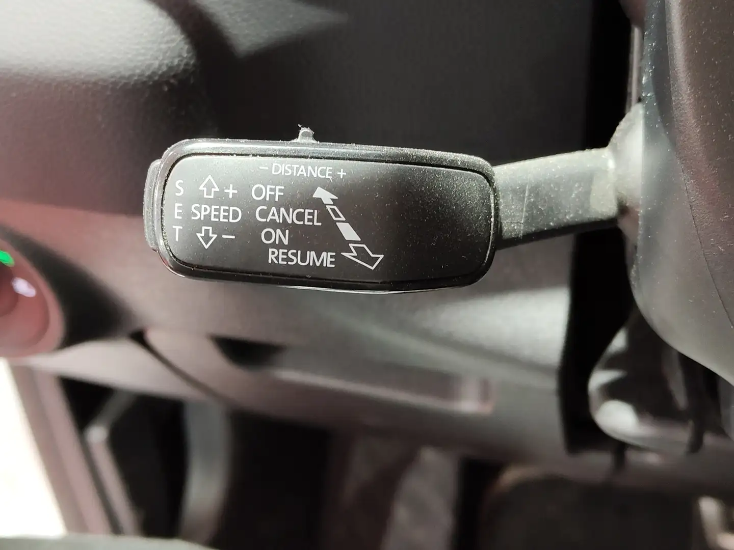 Foto Skoda Karoq Skoda Karoq 1.5 TSI ACT Sportline DSG (150 CV)