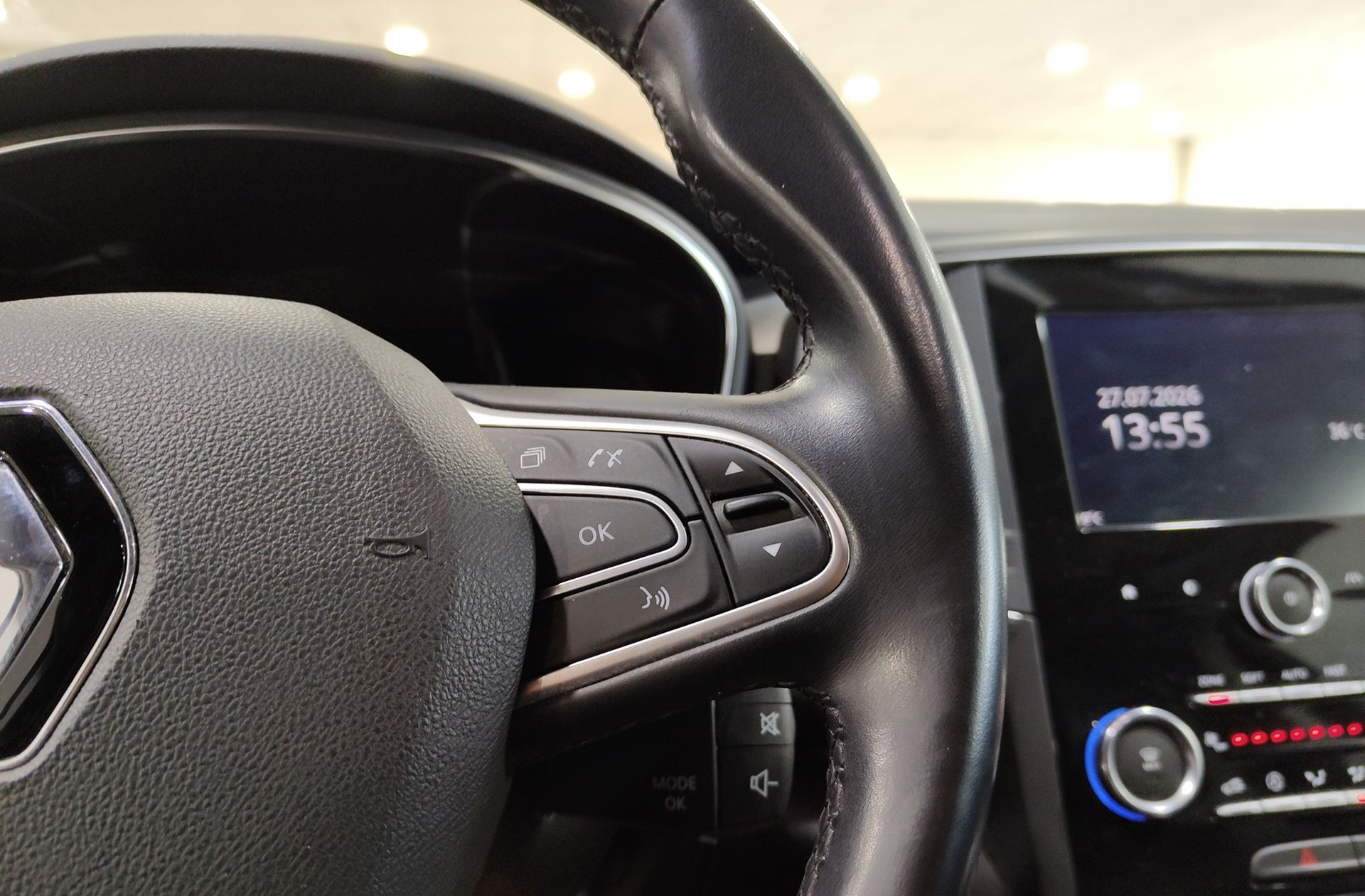 Renault Talisman Limited Energy dCi EDC - foto 31