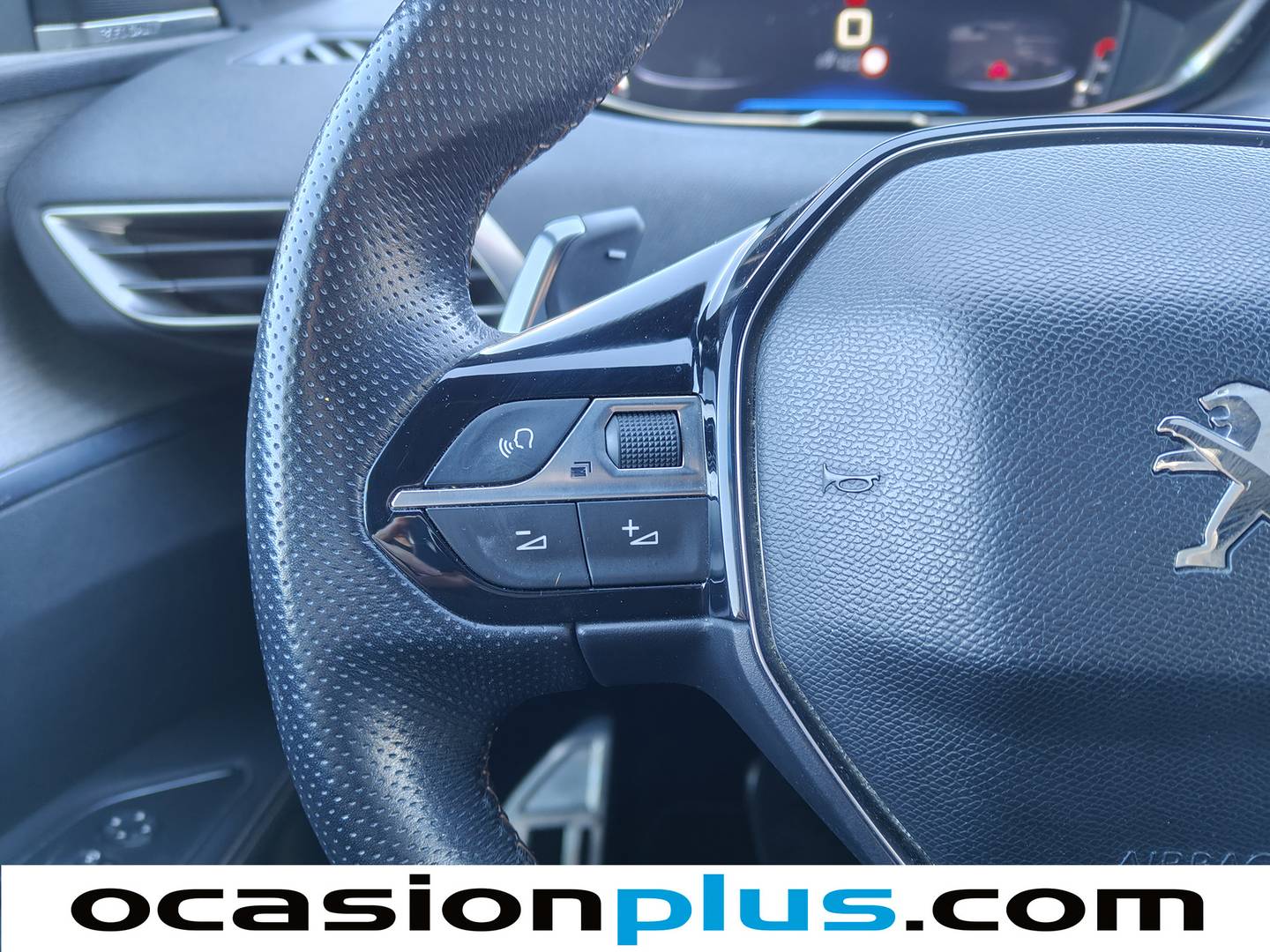 Foto Peugeot 3008 Peugeot 3008 BlueHDi 180 S&S GT EAT8 (180 CV)