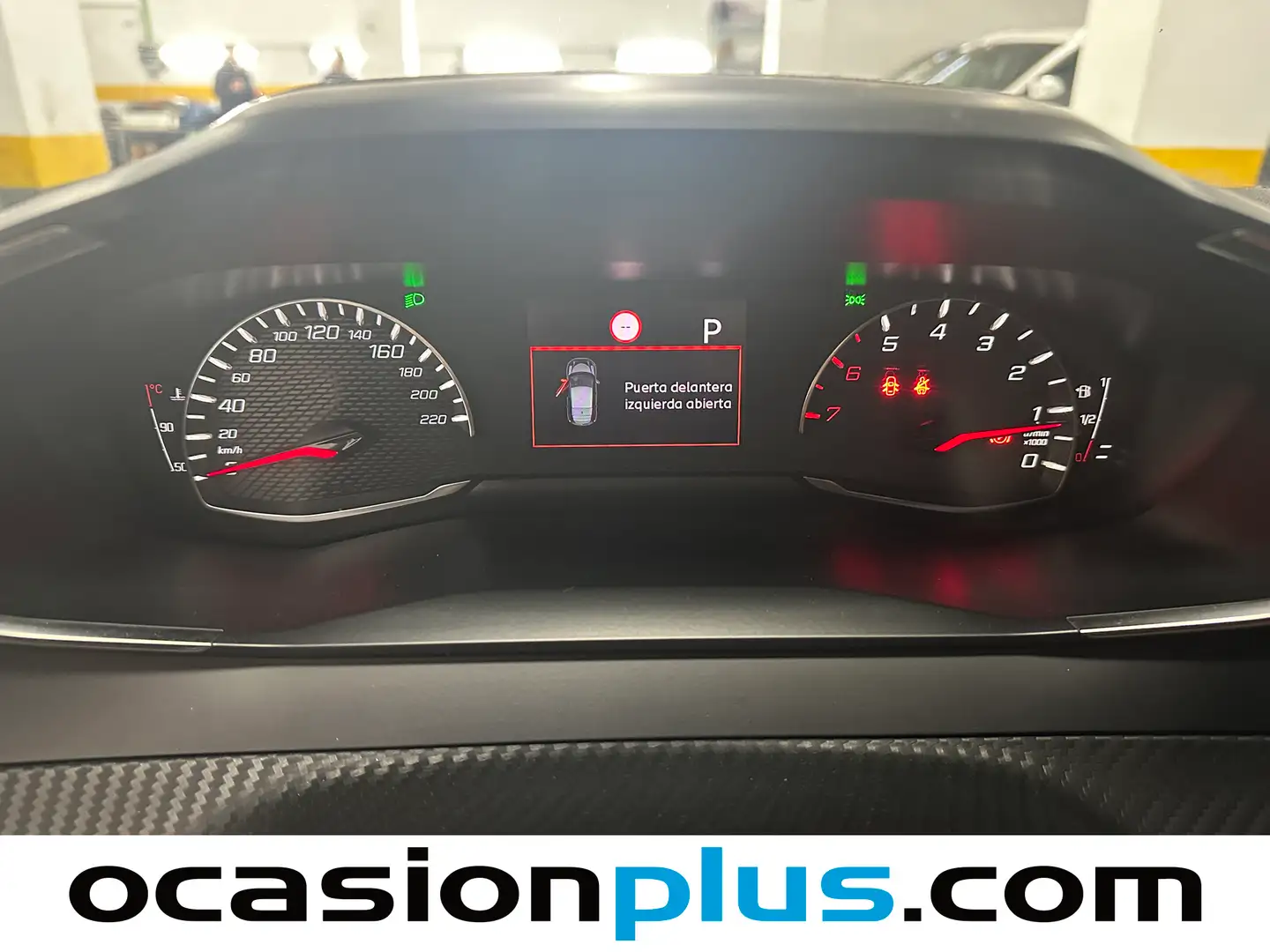 Foto Peugeot 2008 Peugeot 2008 BlueHDi 130 S&S Allure EAT8 (130 CV)