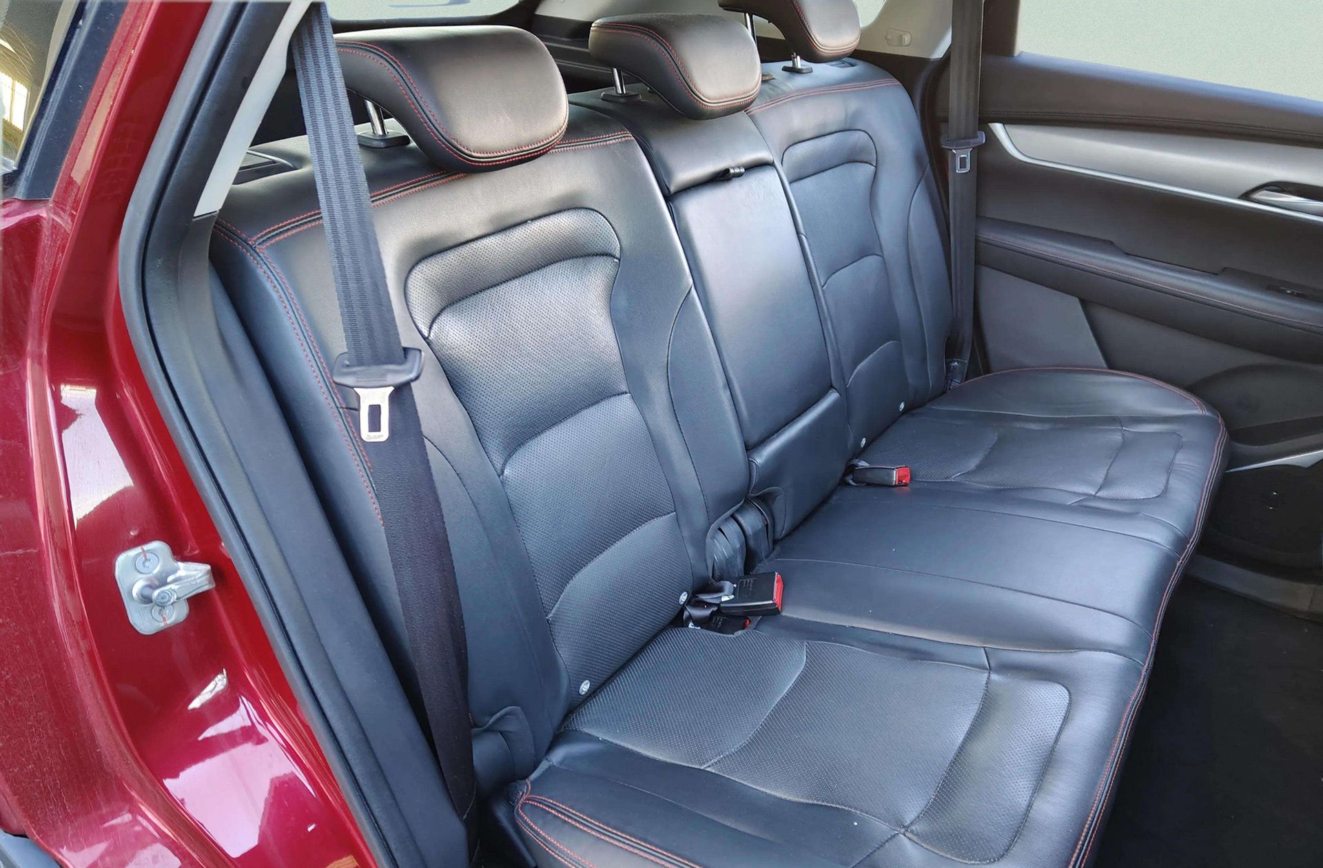 SWM G01 1.5T Luxury - foto 19