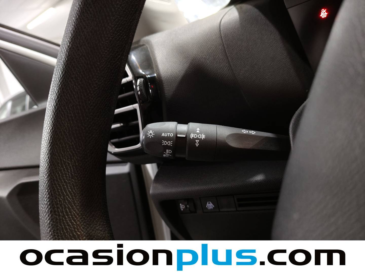 Citroën C4 Citroën C4 BlueHDi 110 S&S Live Pack (110 CV) de ocasión