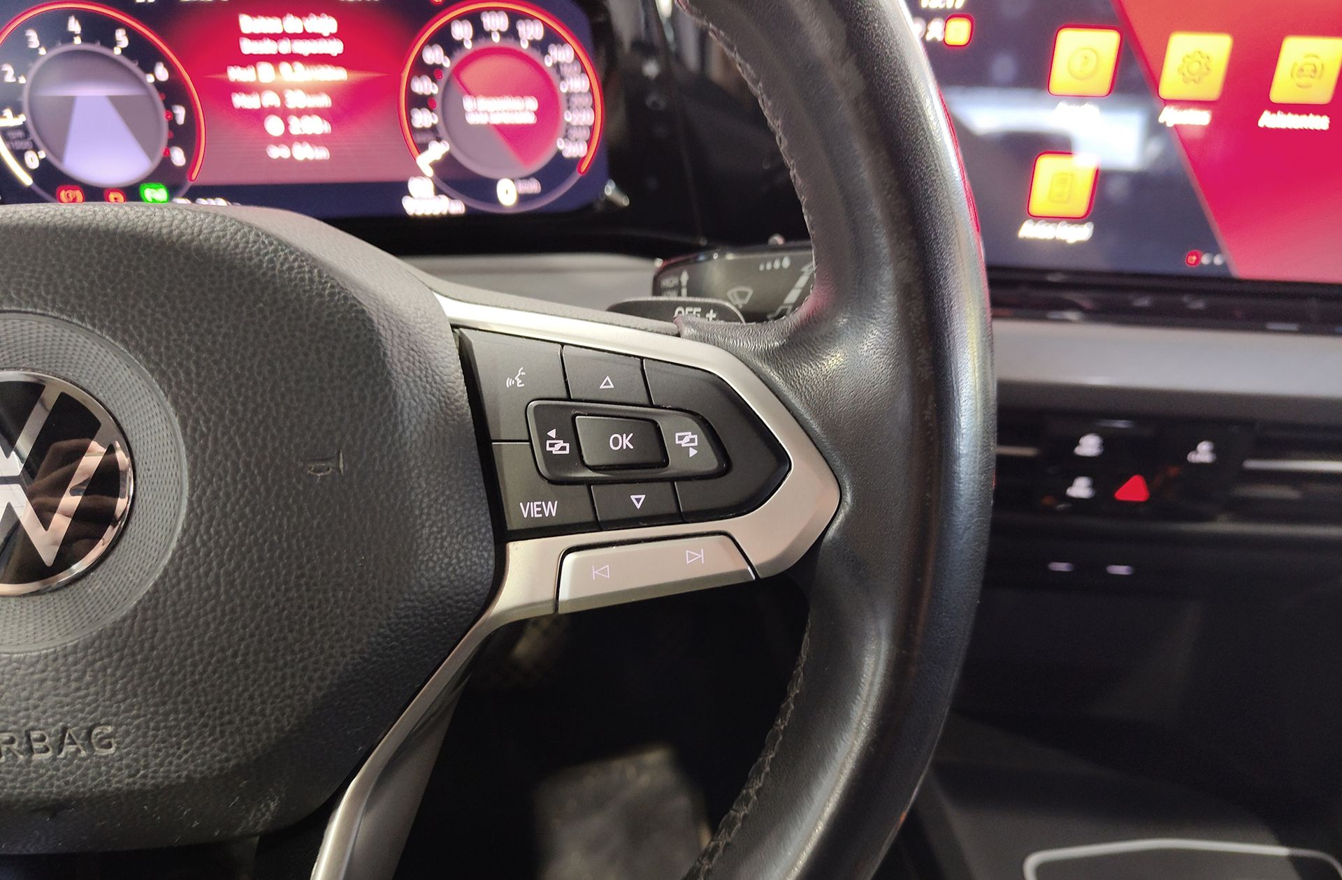 Volkswagen Golf Variant Life 1.0 eTSI DSG - foto 28