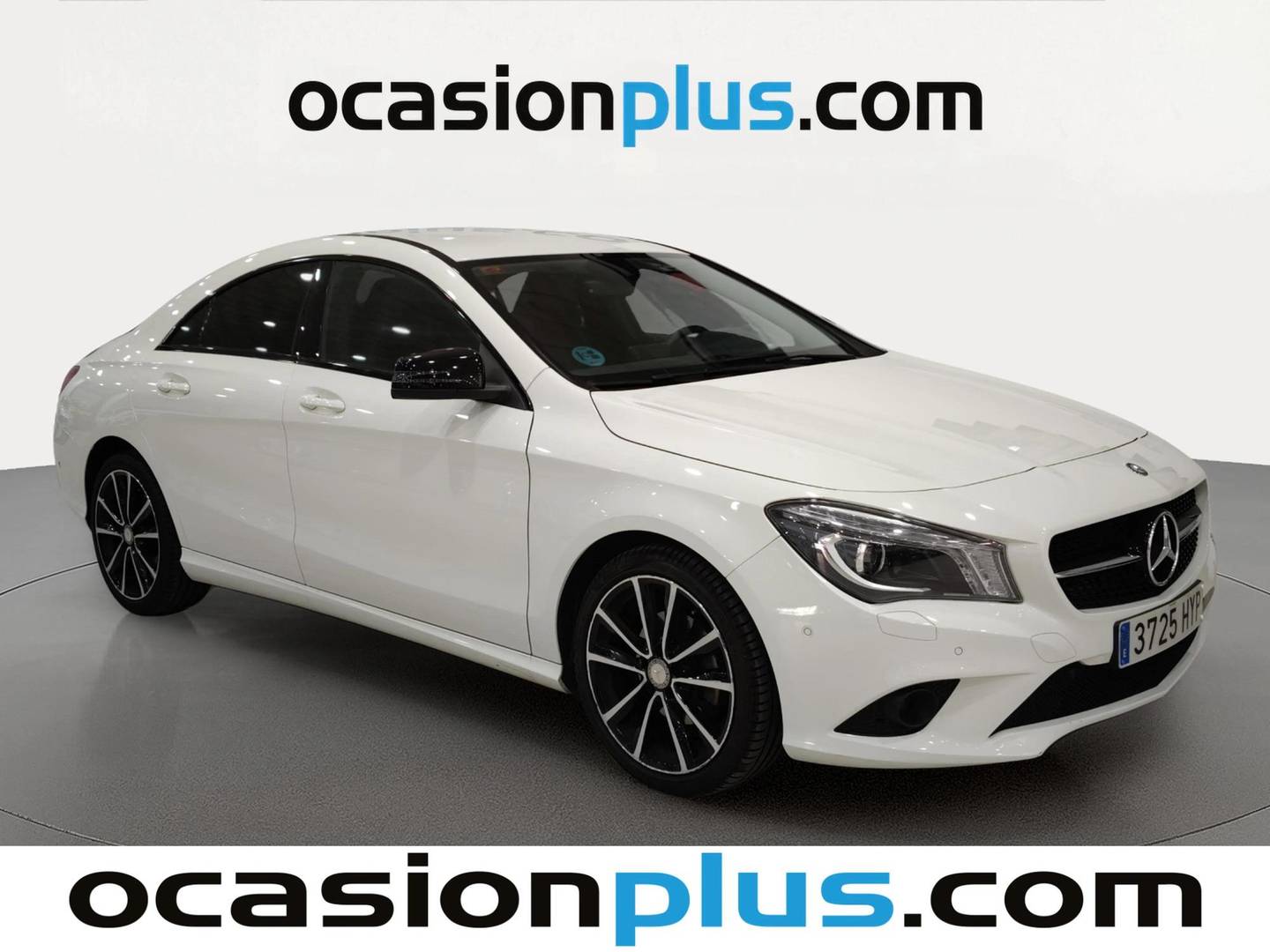 Foto delantera Mercedes CLA Mercedes CLA CLA 200 (156 CV) derecha