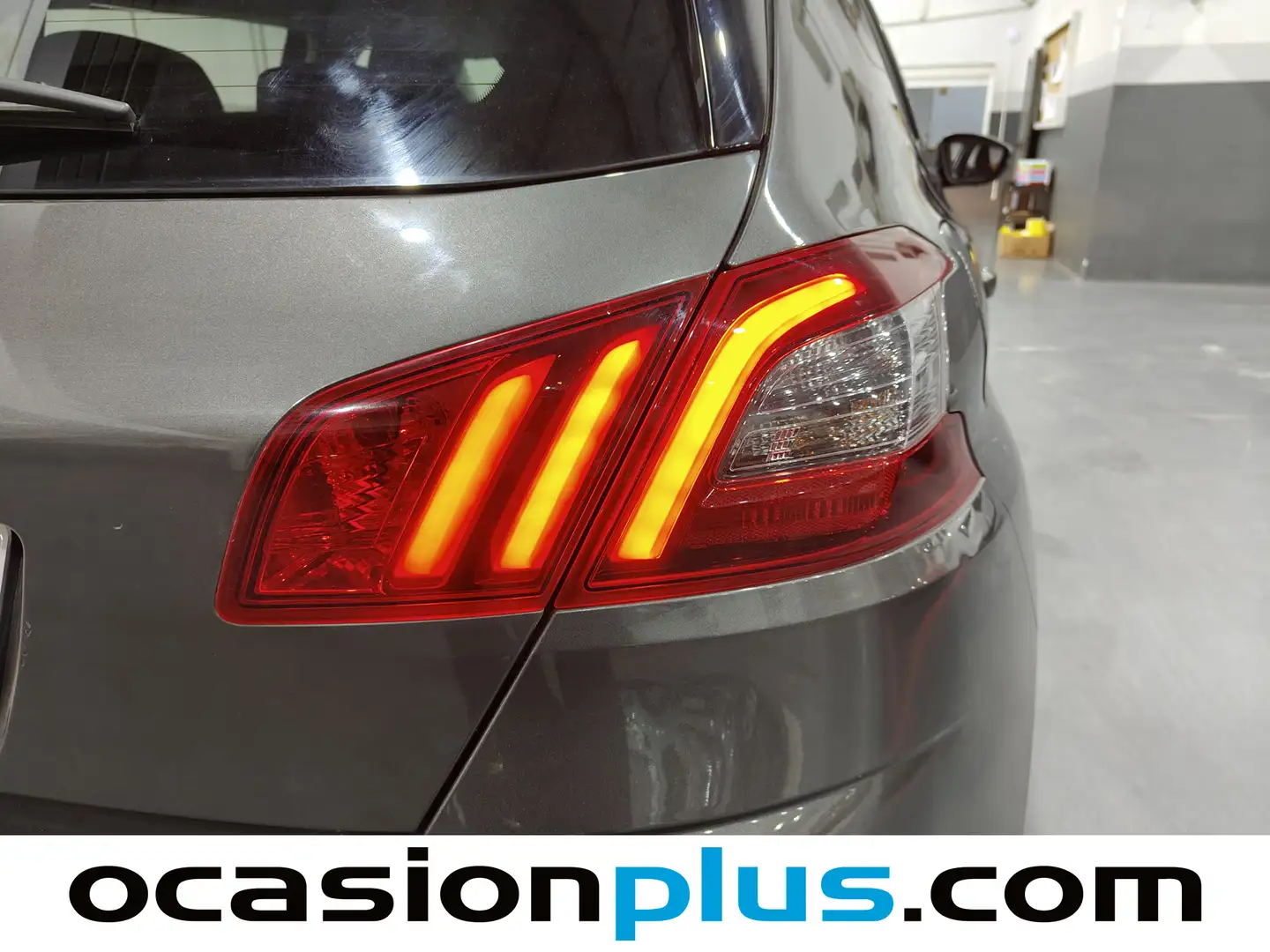 Foto Peugeot 308 Peugeot 308 PureTech 110 S&S Style (110 CV)