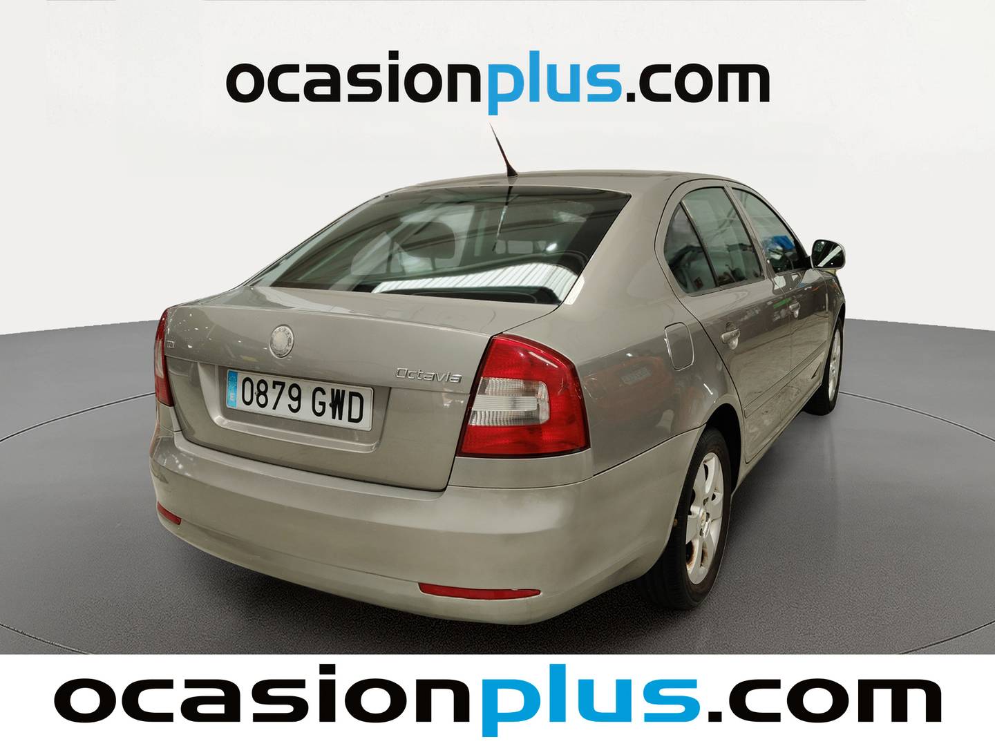 Foto trasera Skoda Octavia Skoda Octavia 1.6 TDI CR Collection (105 CV) derecha