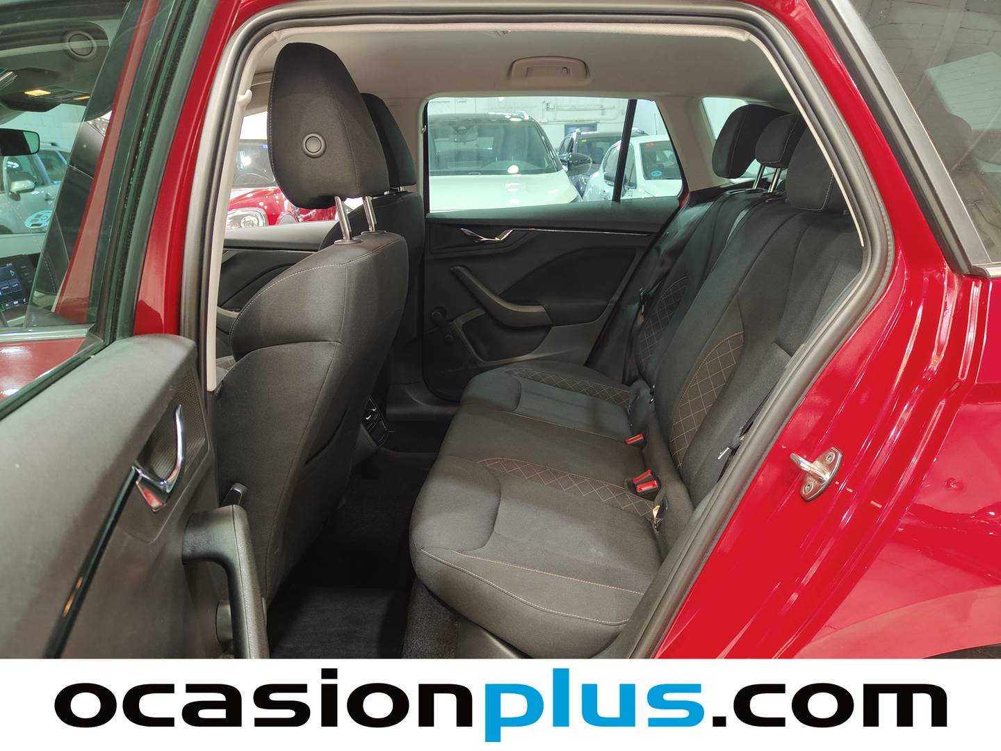 Foto Skoda Kamiq Skoda Kamiq 1.0 TSI Emotion (110 CV)