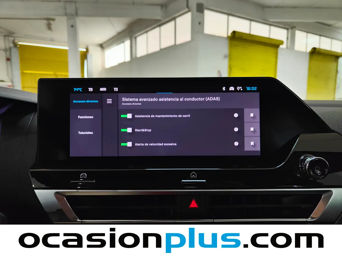 Foto Citroën C4 Citroen C4 PureTech 130 S&S 6v Plus (131 CV)