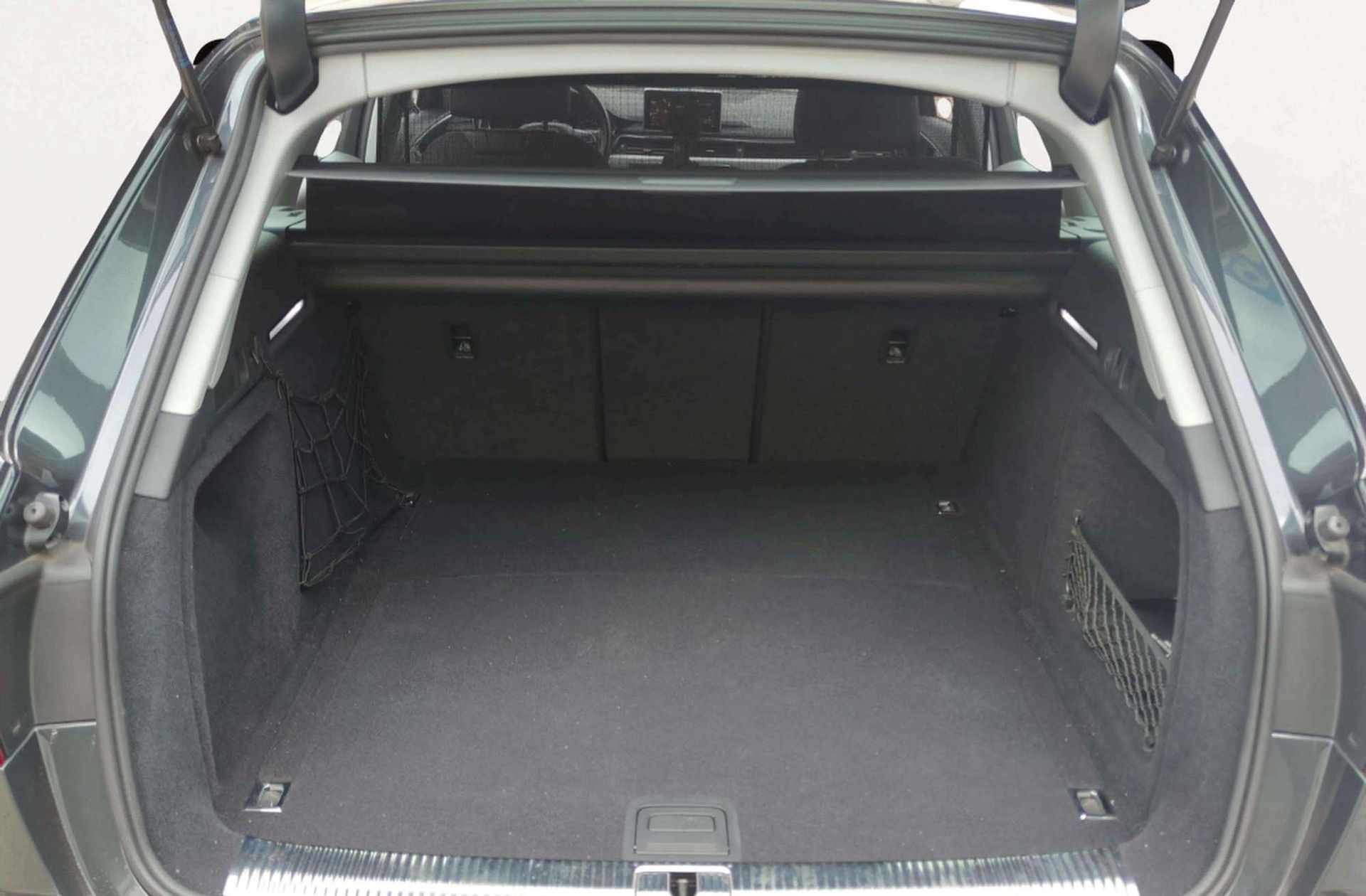 Audi A4 Avant Advanced 40 TDI S tronic - foto 17