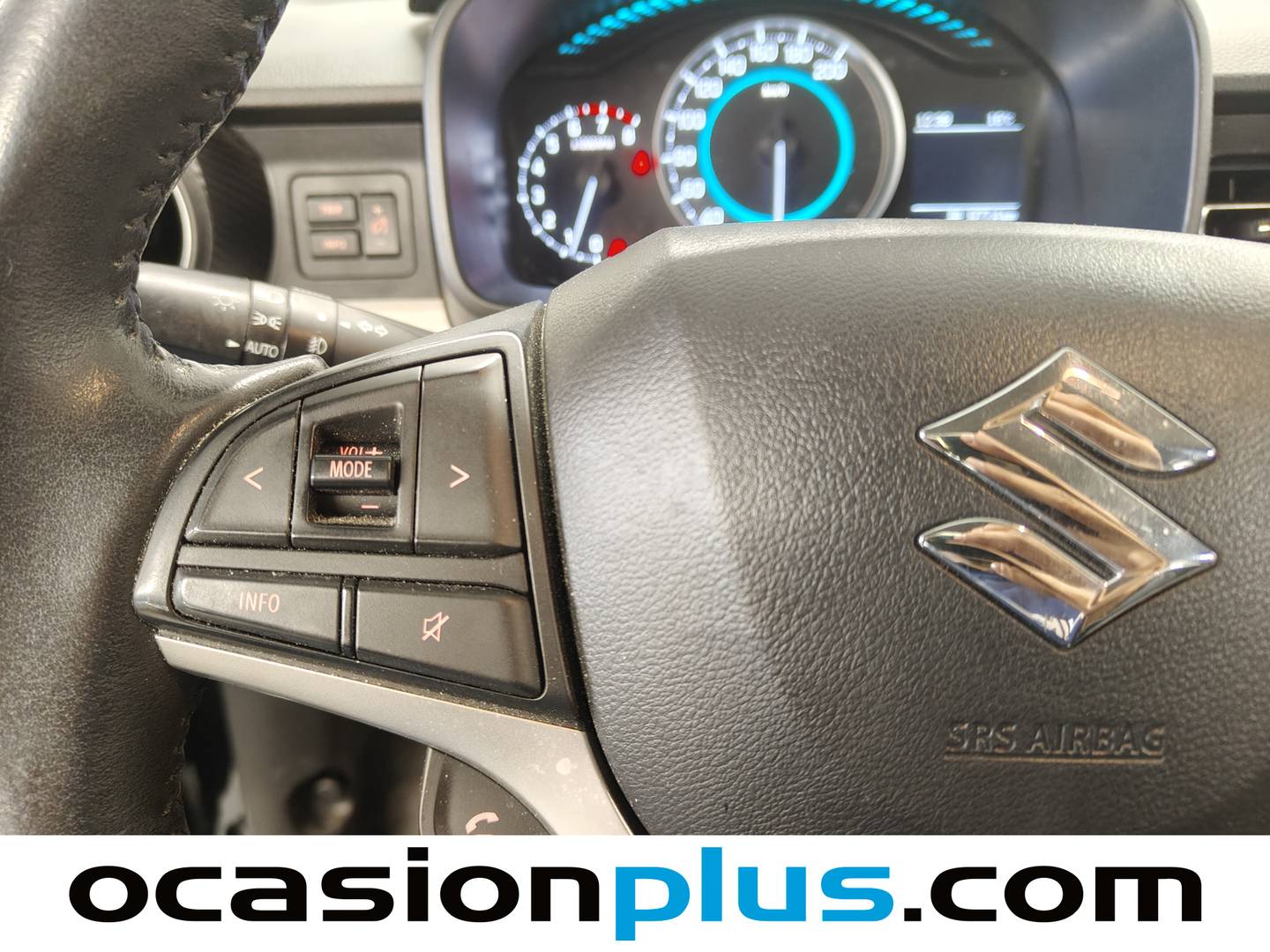 Foto Suzuki Ignis Suzuki Ignis 1.2 GLX SHVS  (90 CV)