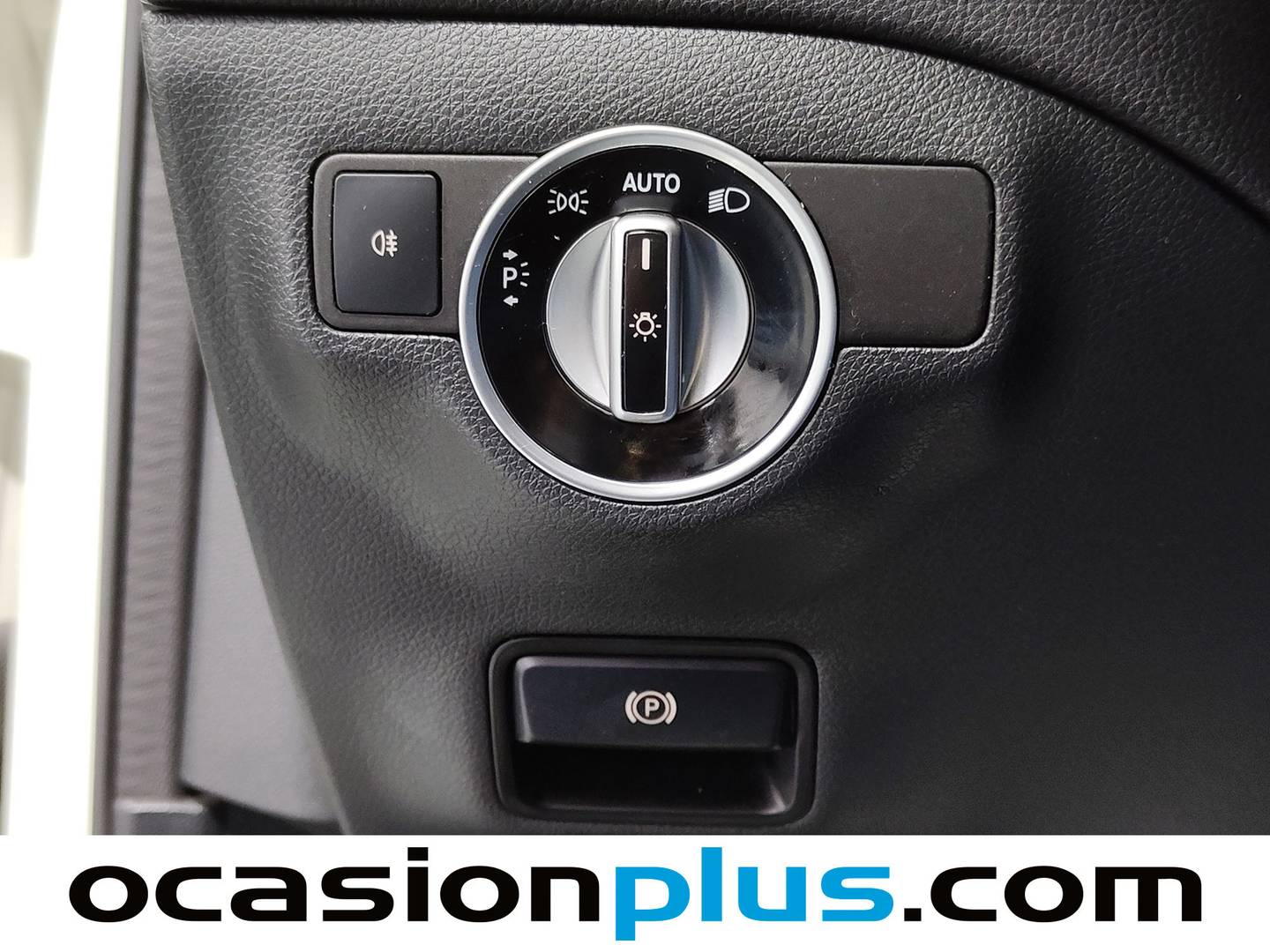 Foto Mercedes GLA Mercedes-Benz GLA GLA 200 d Urban (136 CV)