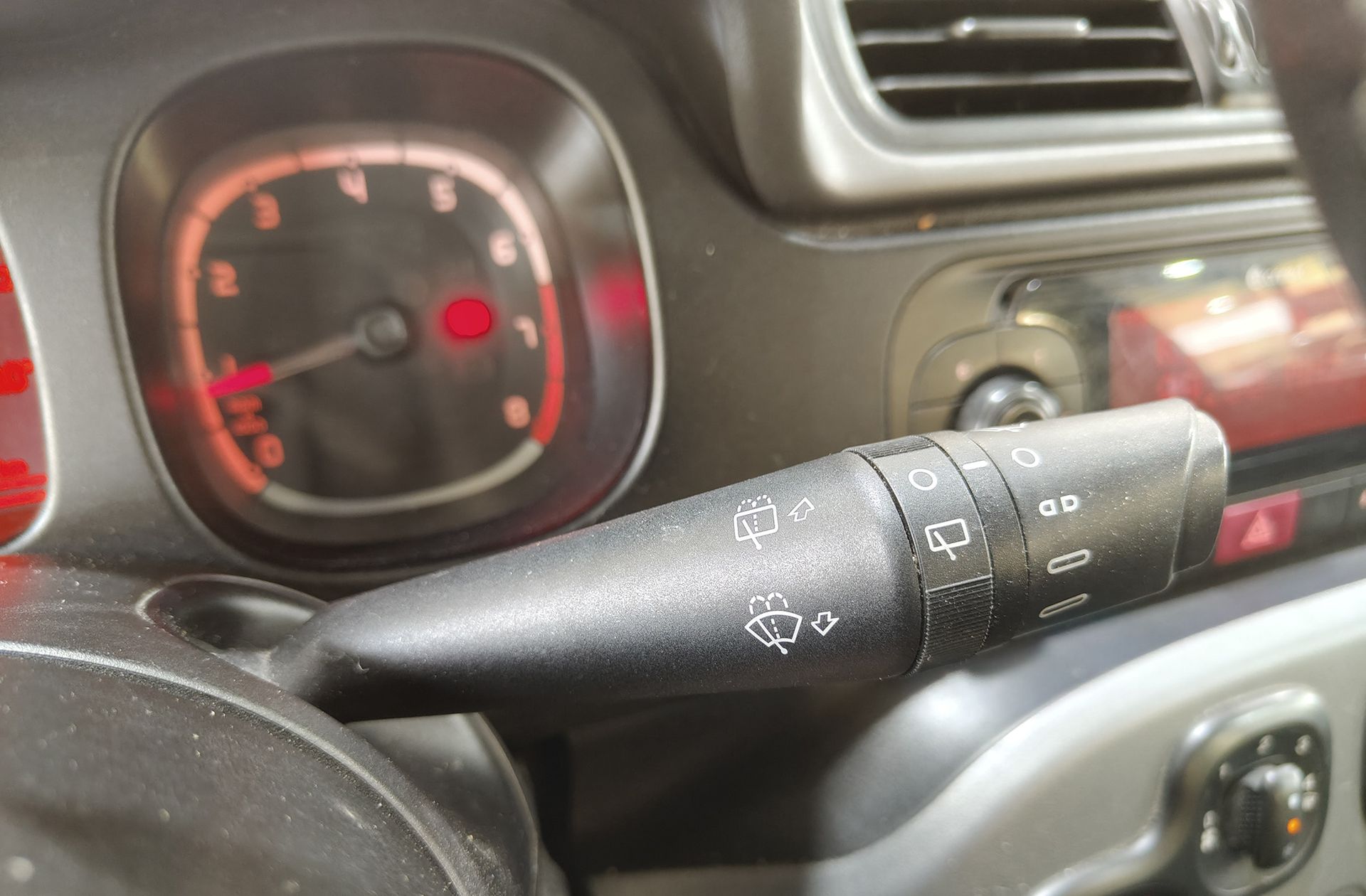 Fiat Panda 1.2 Lounge - foto 23