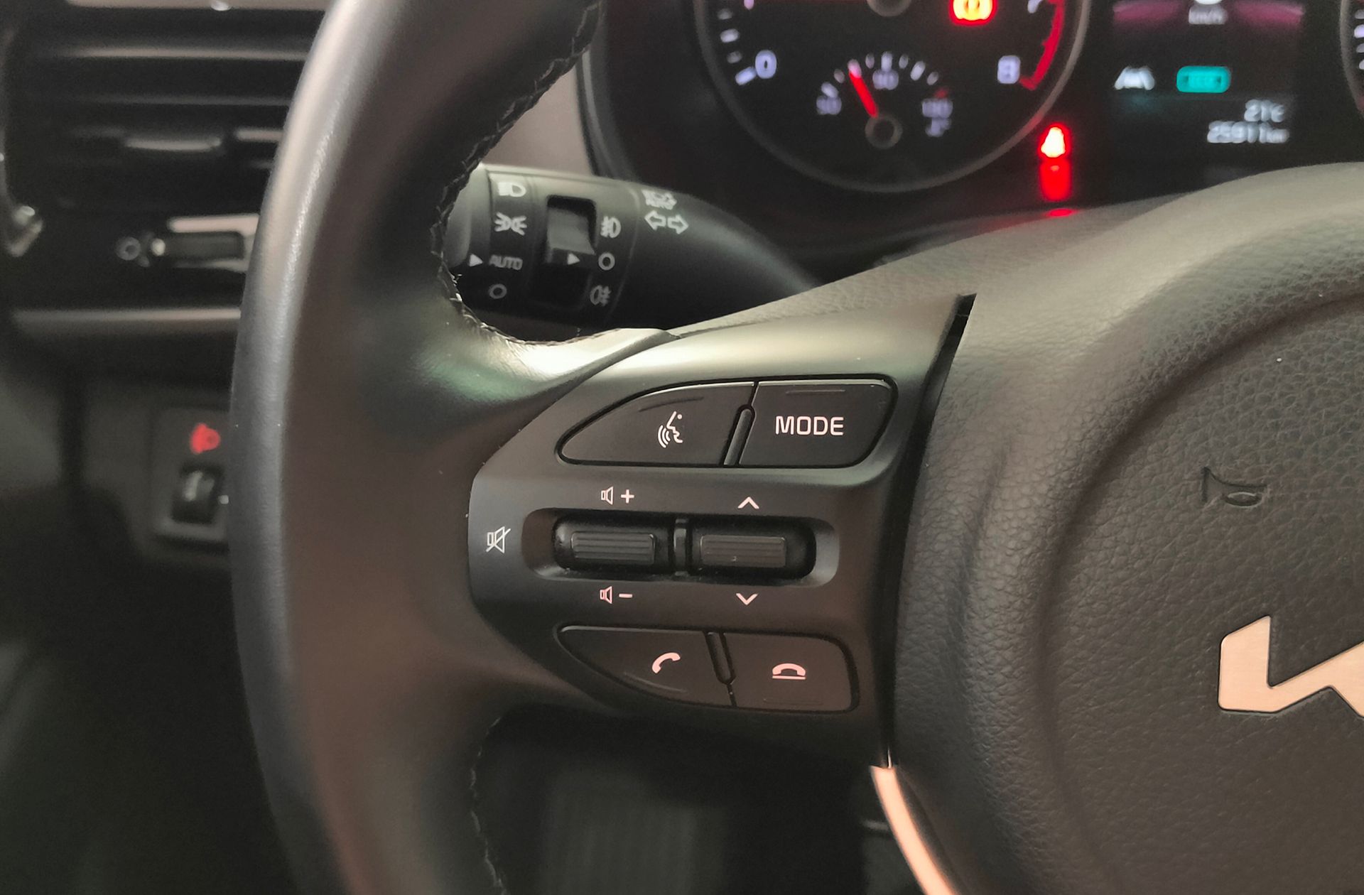 Kia Stonic 1.0 T-GDi MHEV Drive - foto 26