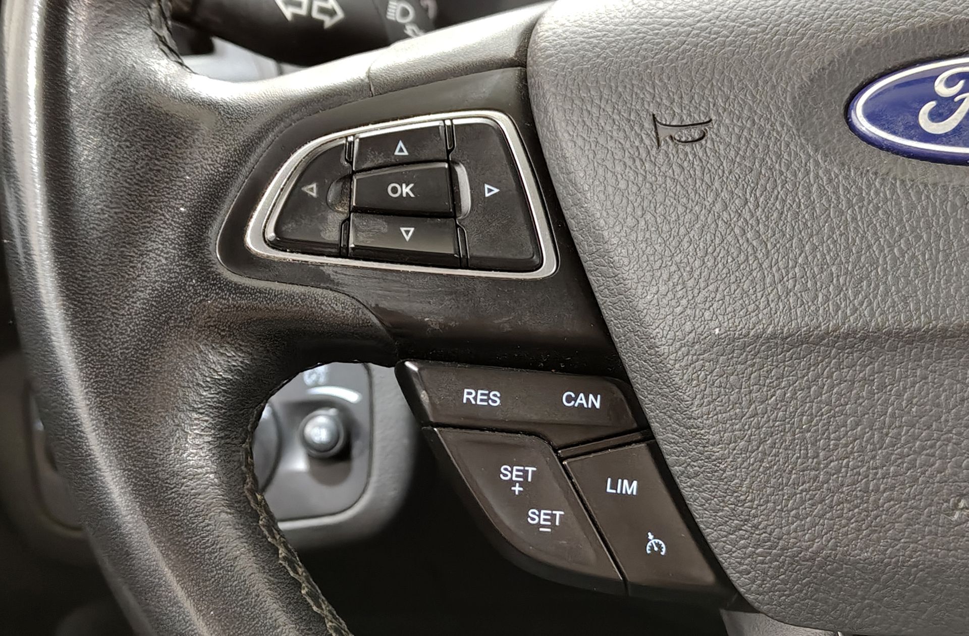 Ford C-Max 1.0 EcoBoost Business - foto 25