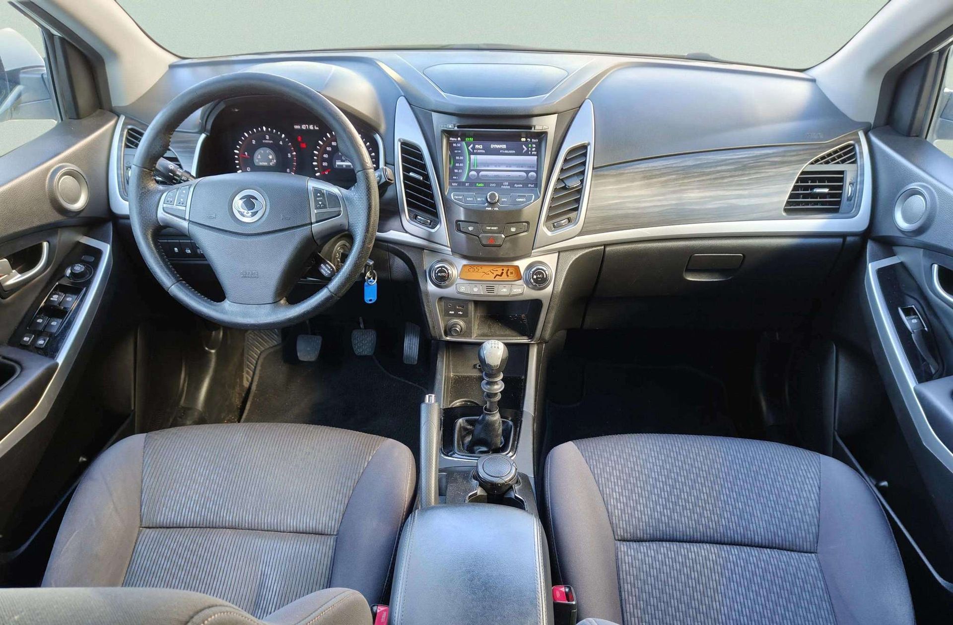 SsangYong Korando D20T Premium 4x2 - foto 7