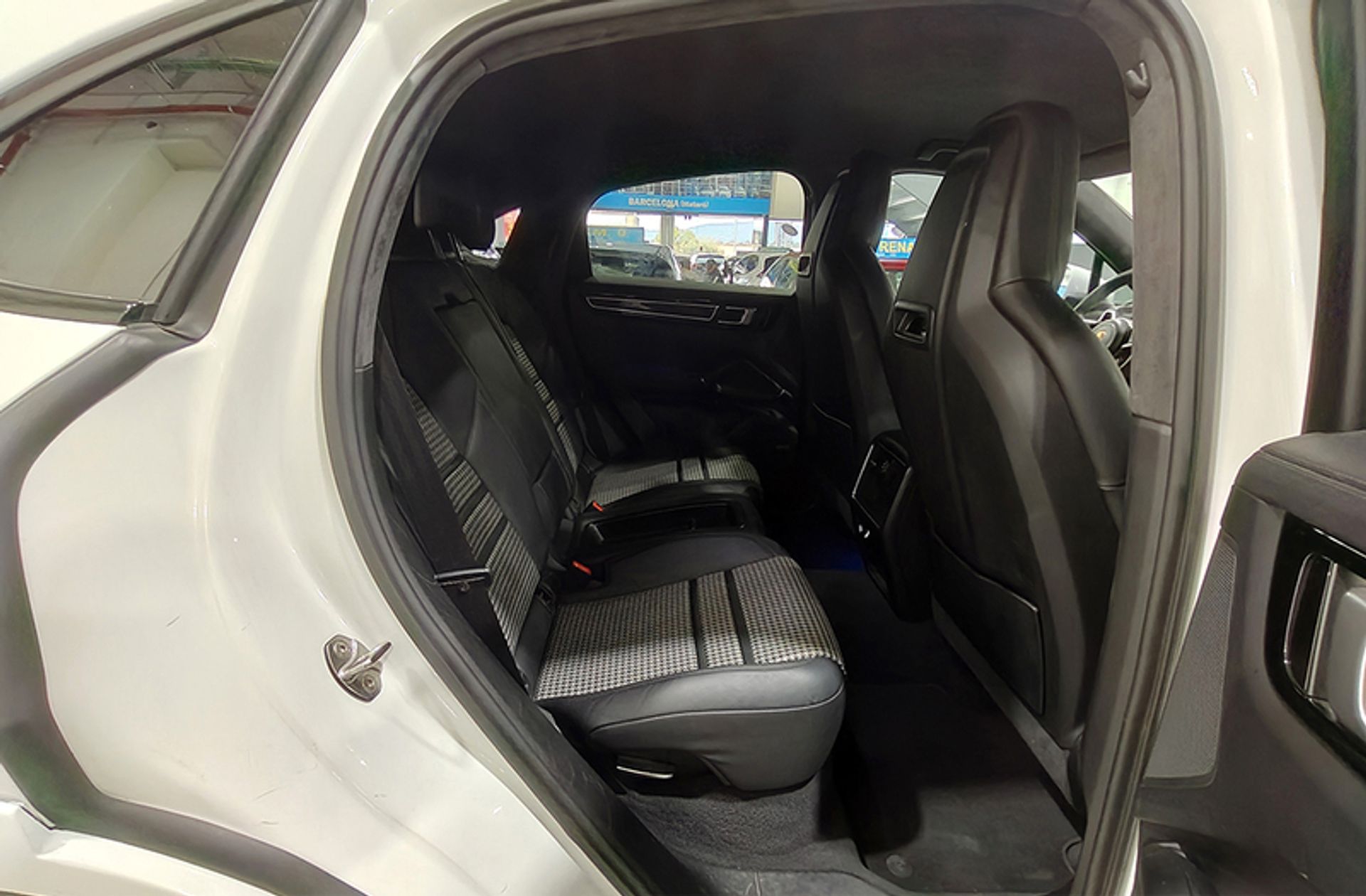 Porsche Cayenne S 4x4 - foto 33