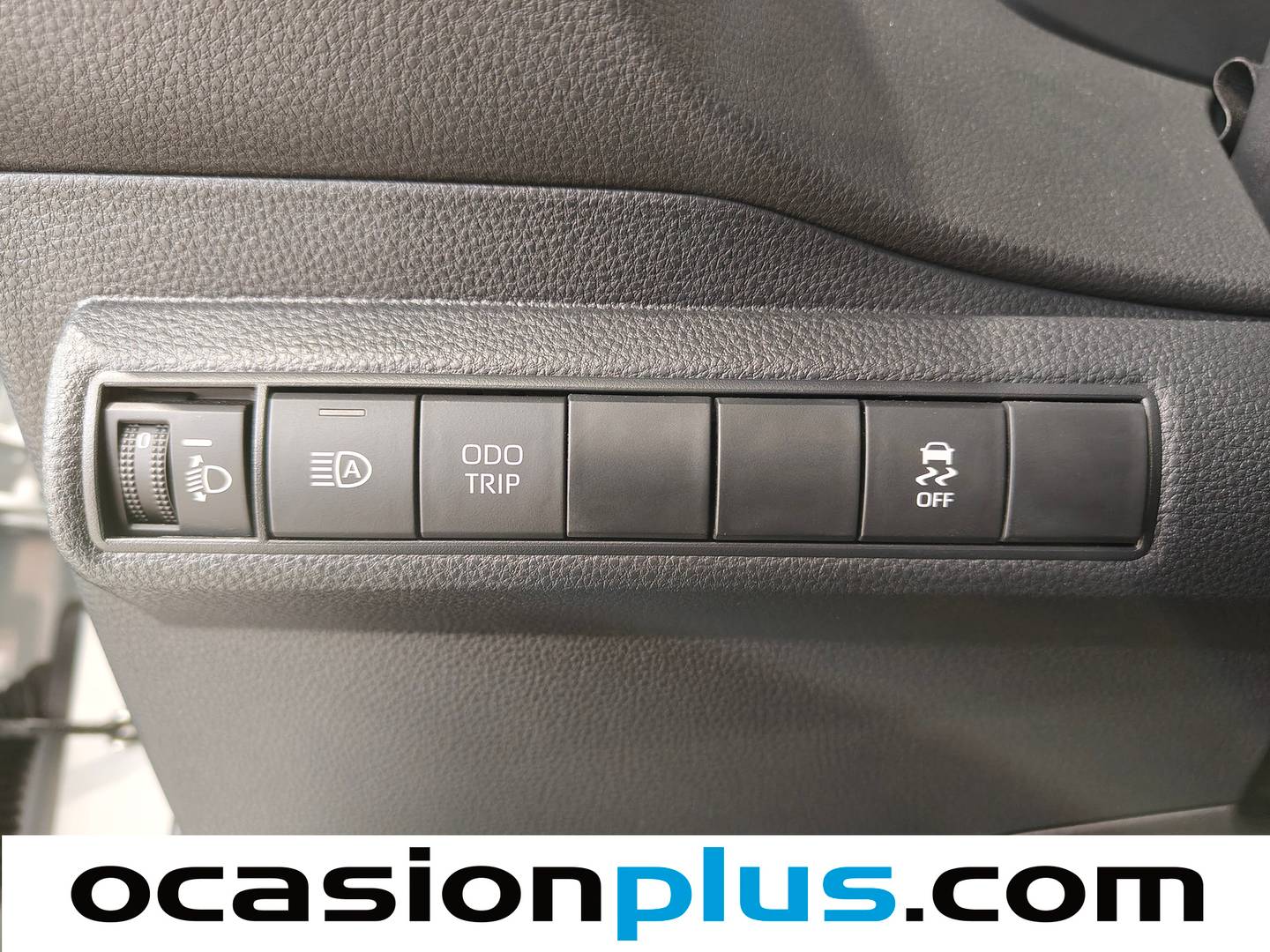 Extras del Toyota Corolla Toyota Corolla 140H Active (140 CV)