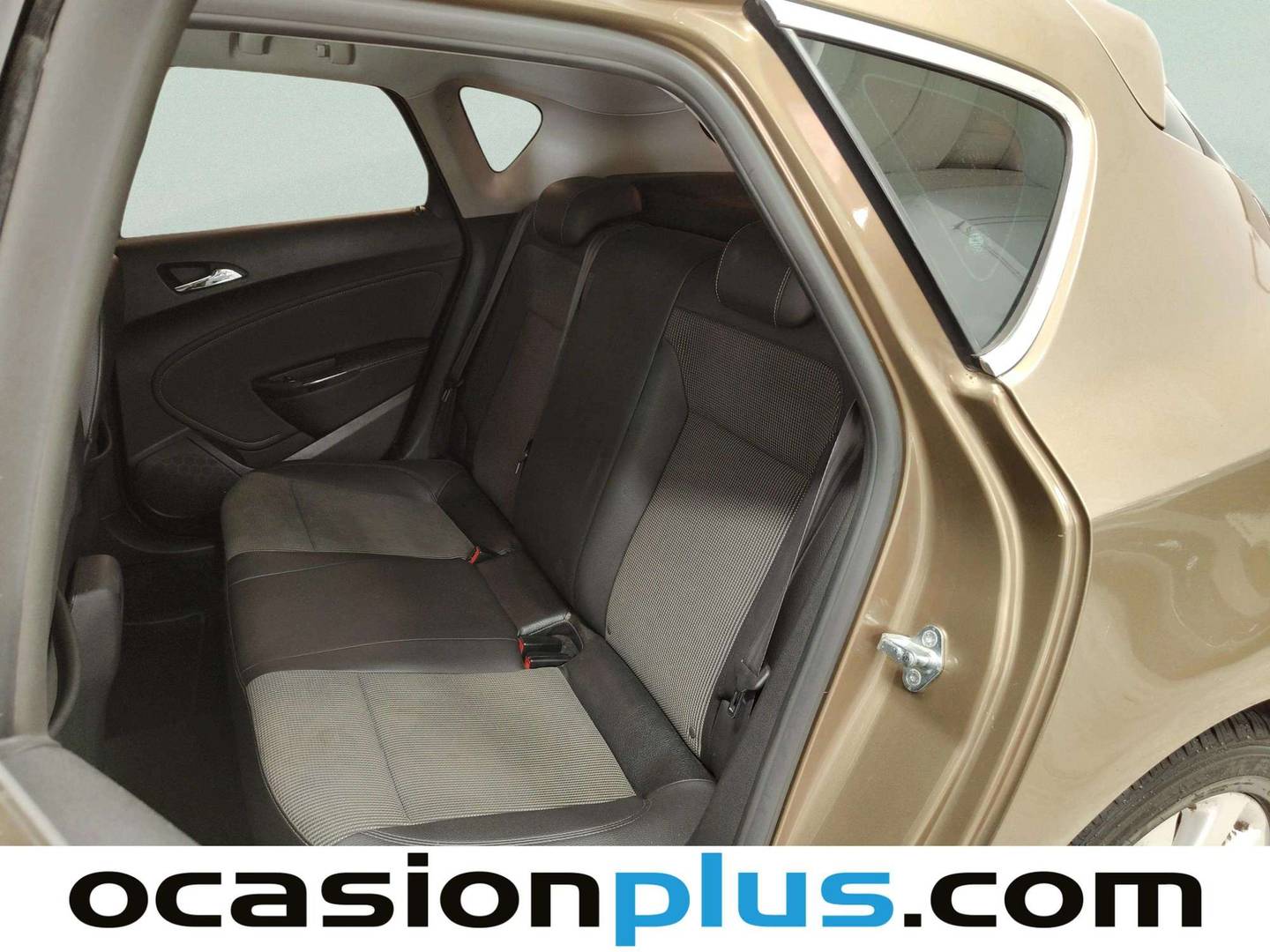 Foto asientos traseros Opel Astra Opel Astra 1.7 CDTI S&S Excellence (130 CV)