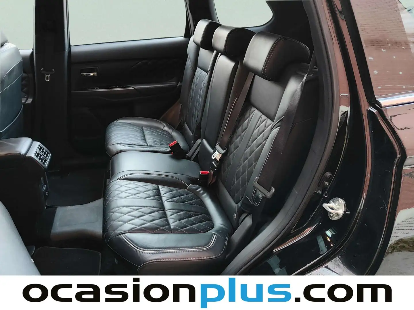 Foto Mitsubishi Outlander Mitsubishi Outlander 2.4 PHEV Kaiteki+ 4WD Auto (224 CV)