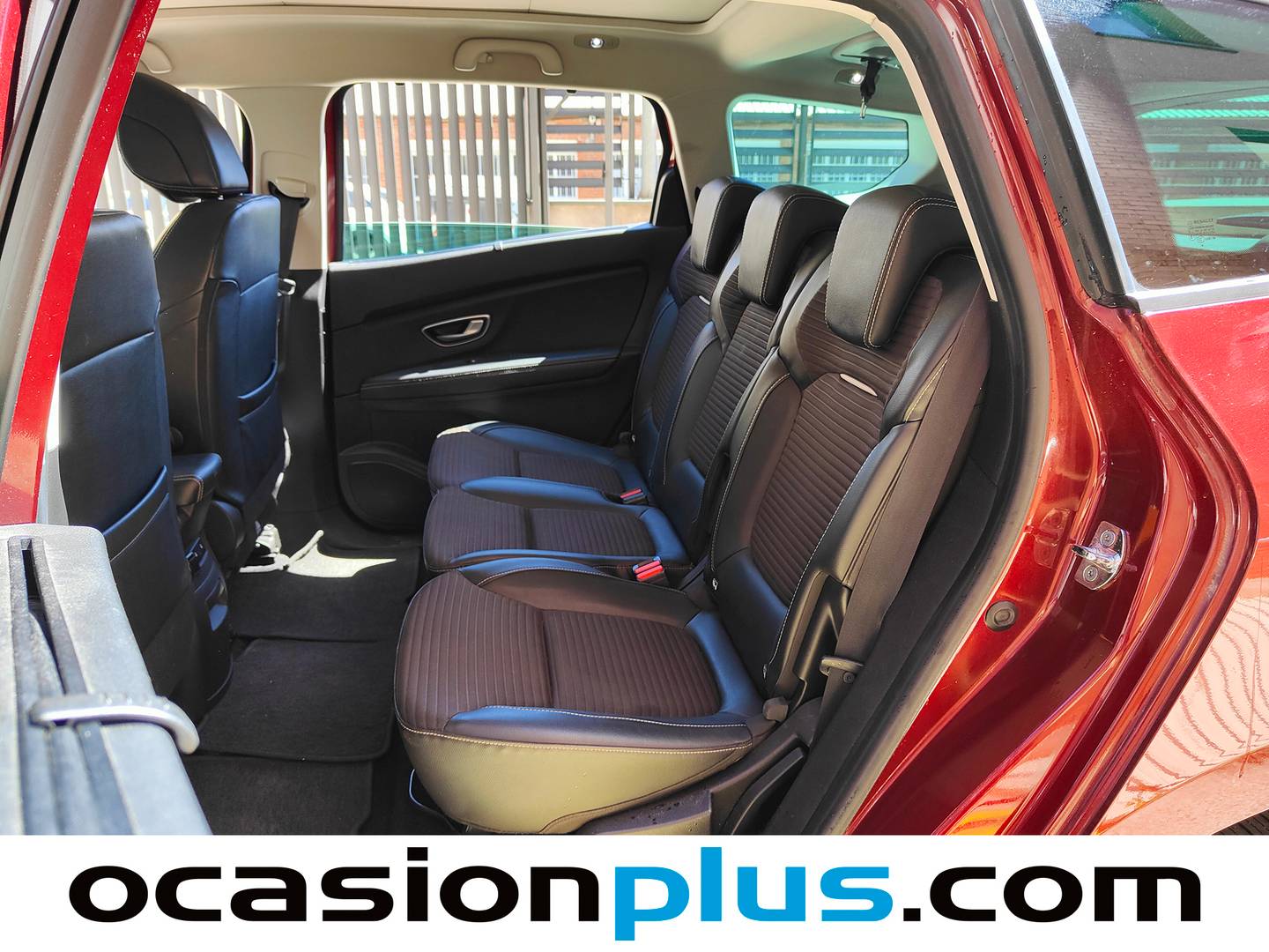 Foto asientos traseros Renault Grand Scénic Renault Grand Scenic Zen Energy TCe (140 CV) 7 Plazas