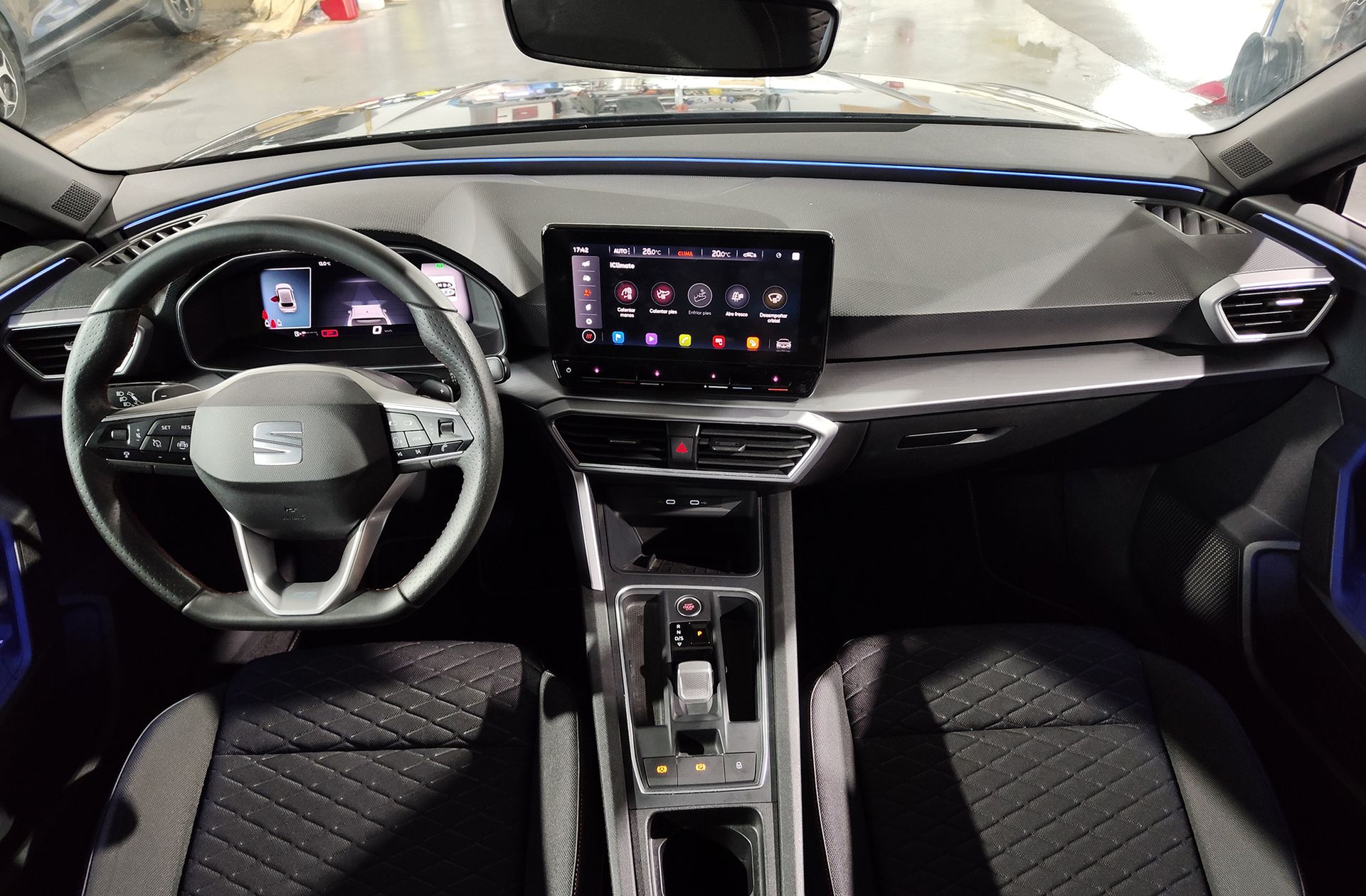 SEAT León 1.5 eTSI FR Launch Pack L DSG - foto 12