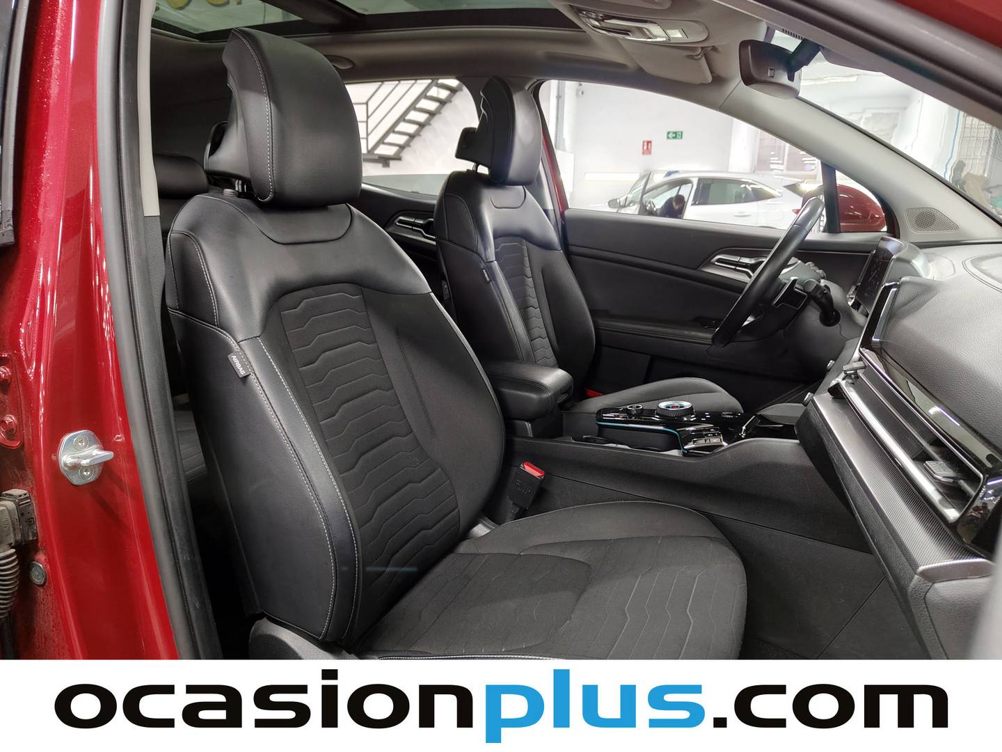 Foto KIA Sportage Kia Sportage 1.6 T-GDi HEV Tech 4x2 (230 CV)