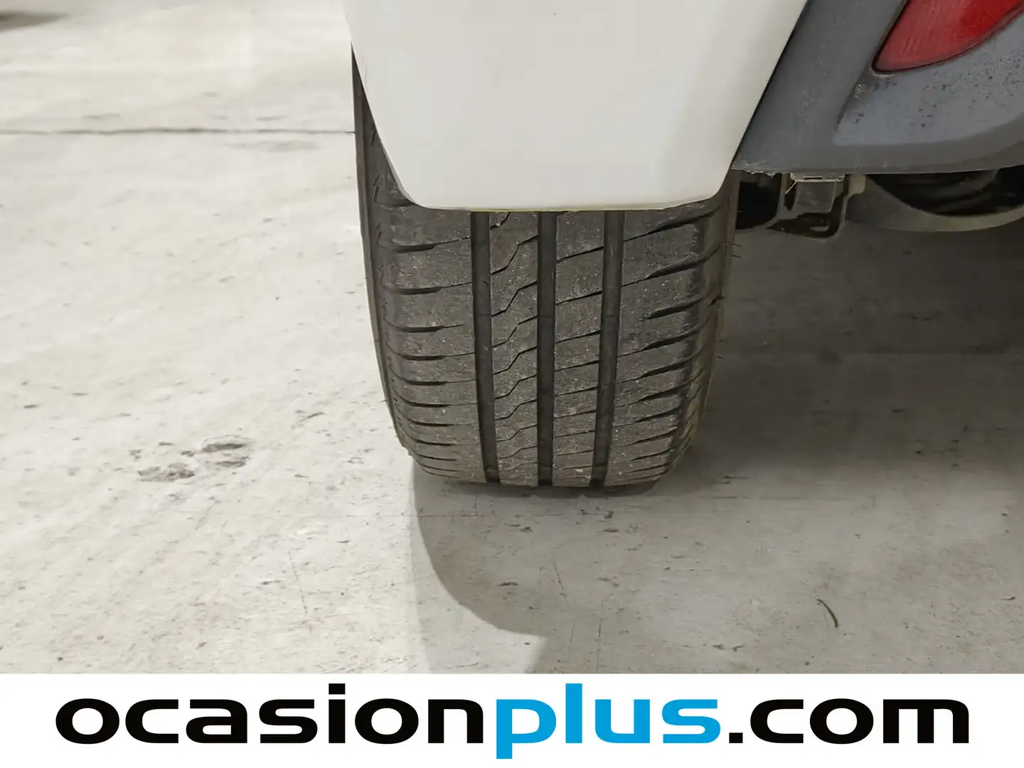 Foto Toyota Yaris Toyota Yaris 120H Business Plus (116 CV)